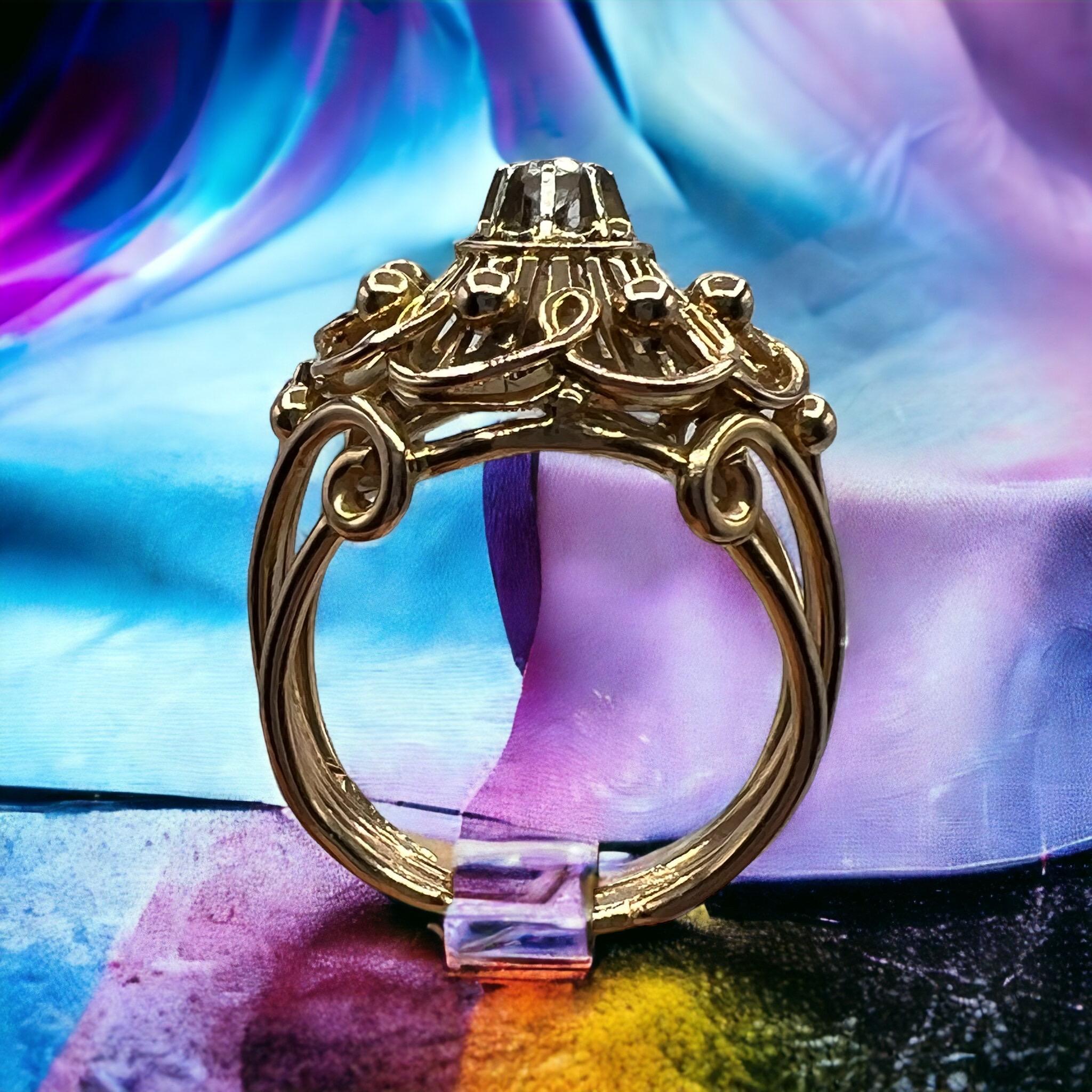 Vintage 1940s 18K Yellow Gold Diamond Ring en Bueno estado para la venta en SAINT-OUEN-SUR-SEINE, FR