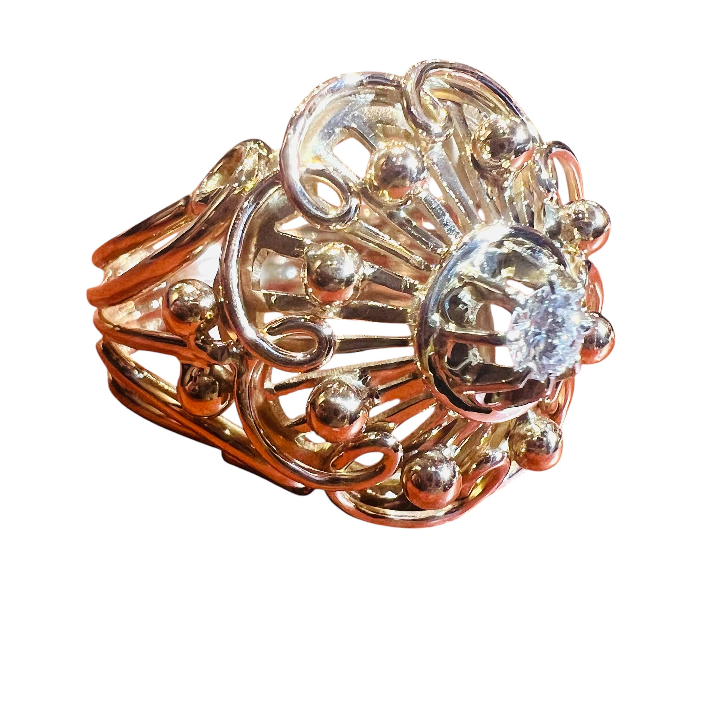 Vintage 1940s 18K Yellow Gold Diamond Ring en venta 3