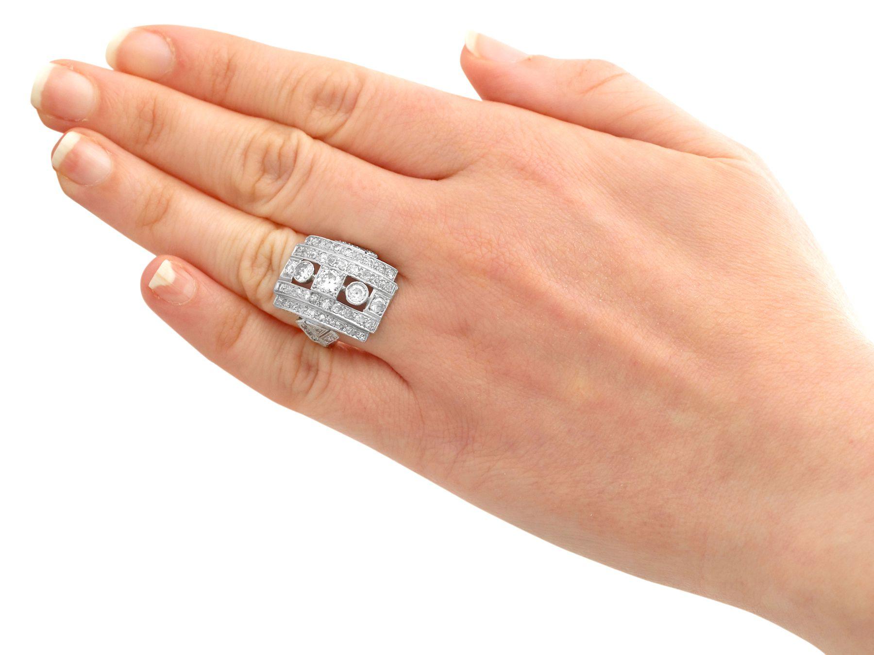 Bague cocktail vintage des années 1940, diamant 2,66 carats et platine Unisexe en vente