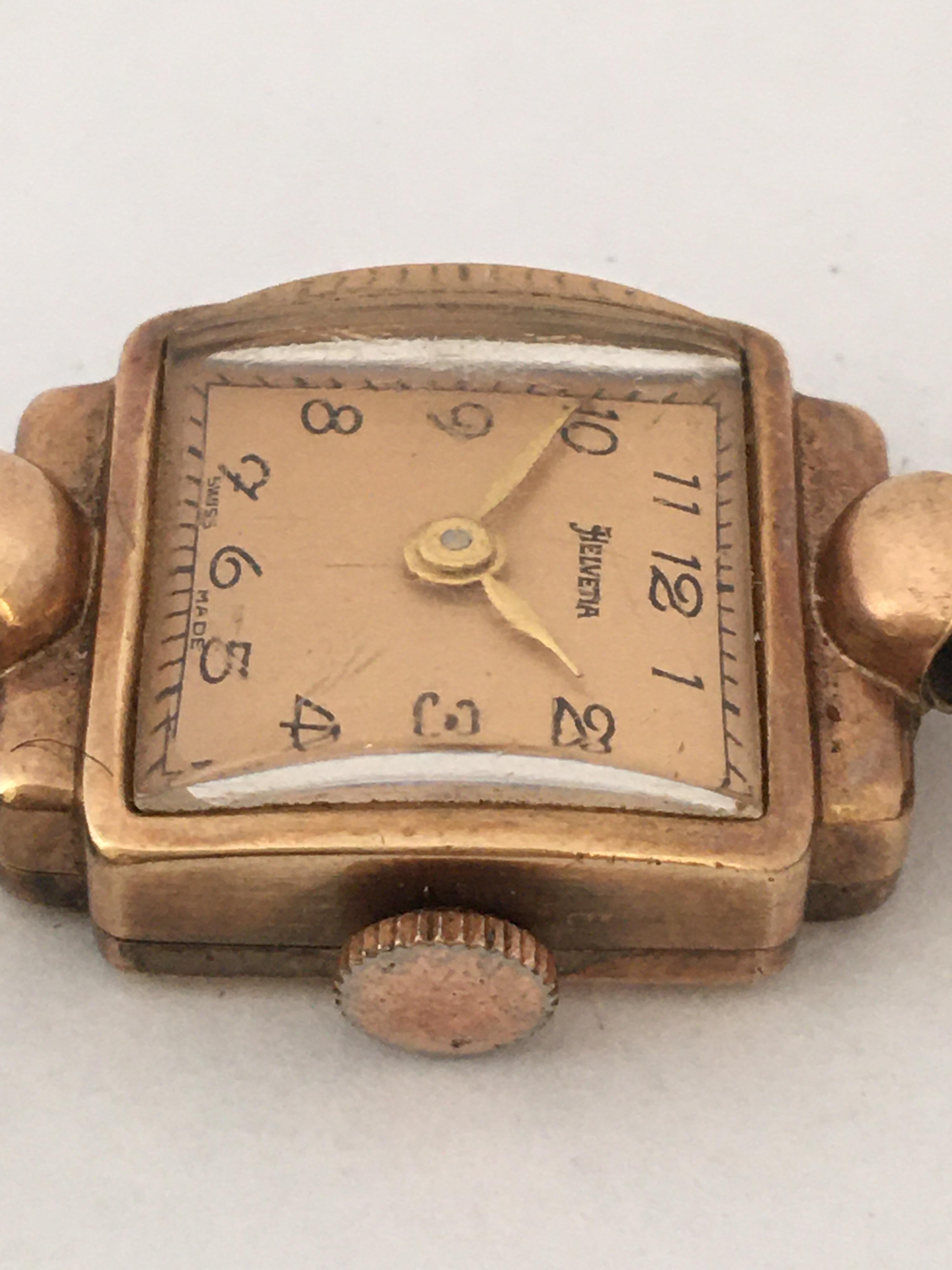Women's Vintage 1940s 9 Karat Gold Helvetia Square Ladies Mechanical Watch For Sale