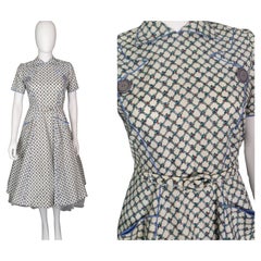 Vintage 1940s American pinafore style swing dress, fruit basket 