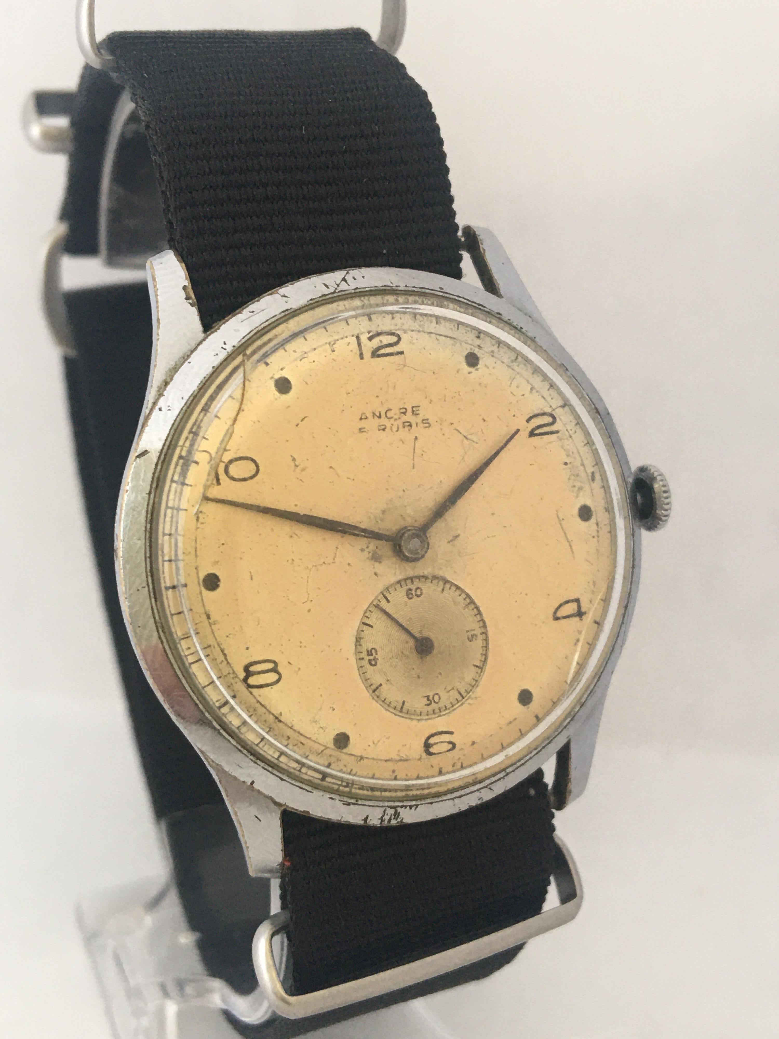 This pre-own vintage hand-winding Watch working and it is running well( keeps a good time) . There are visible signs of ageing and wear with cracks on the glass as shown. Light scratches and tarnishes on the watch case. the dial has aged. Fitted