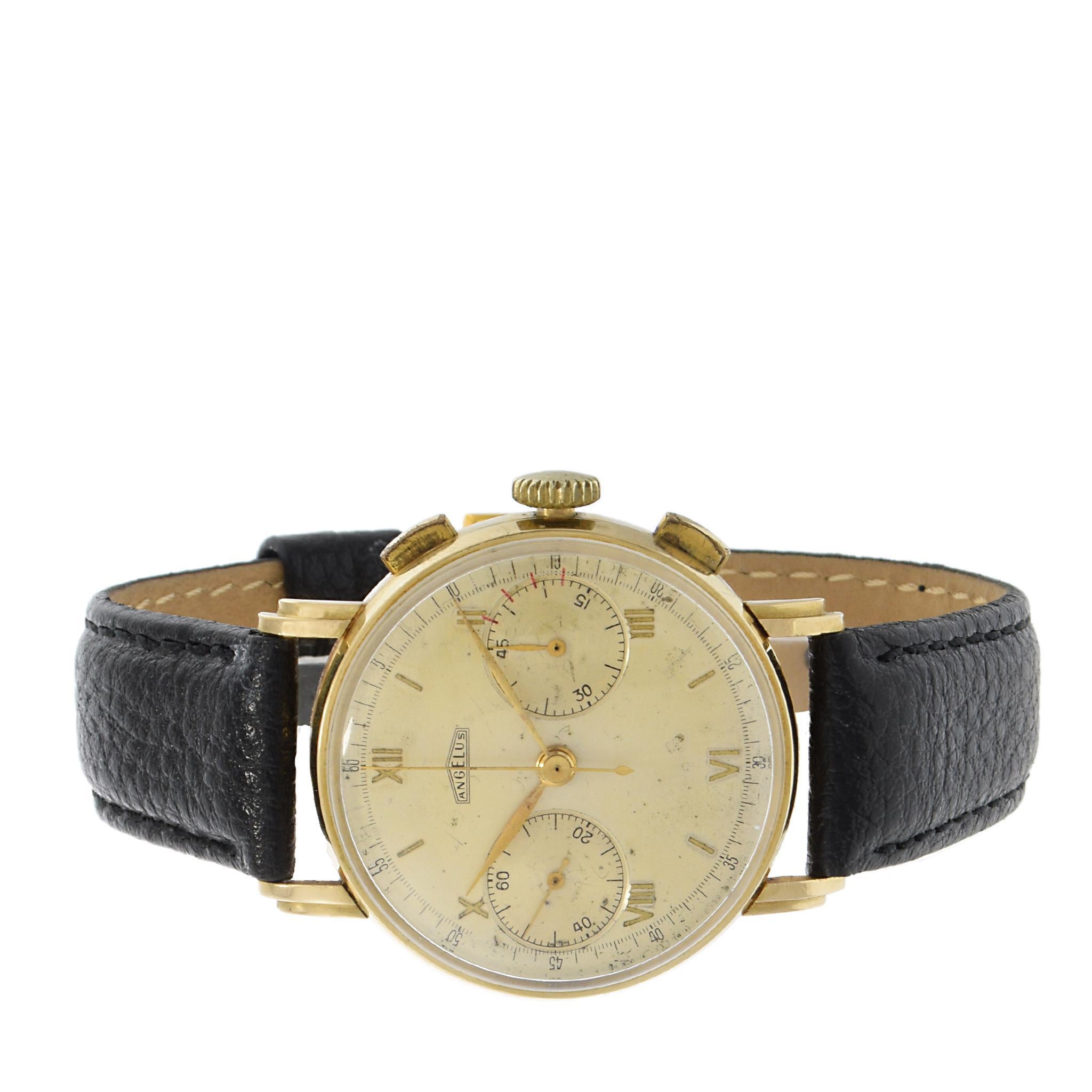 Women's or Men's Vintage 1940s Angelus Watch Co. Swiss Chronograph 18K Yellow Gold For Sale