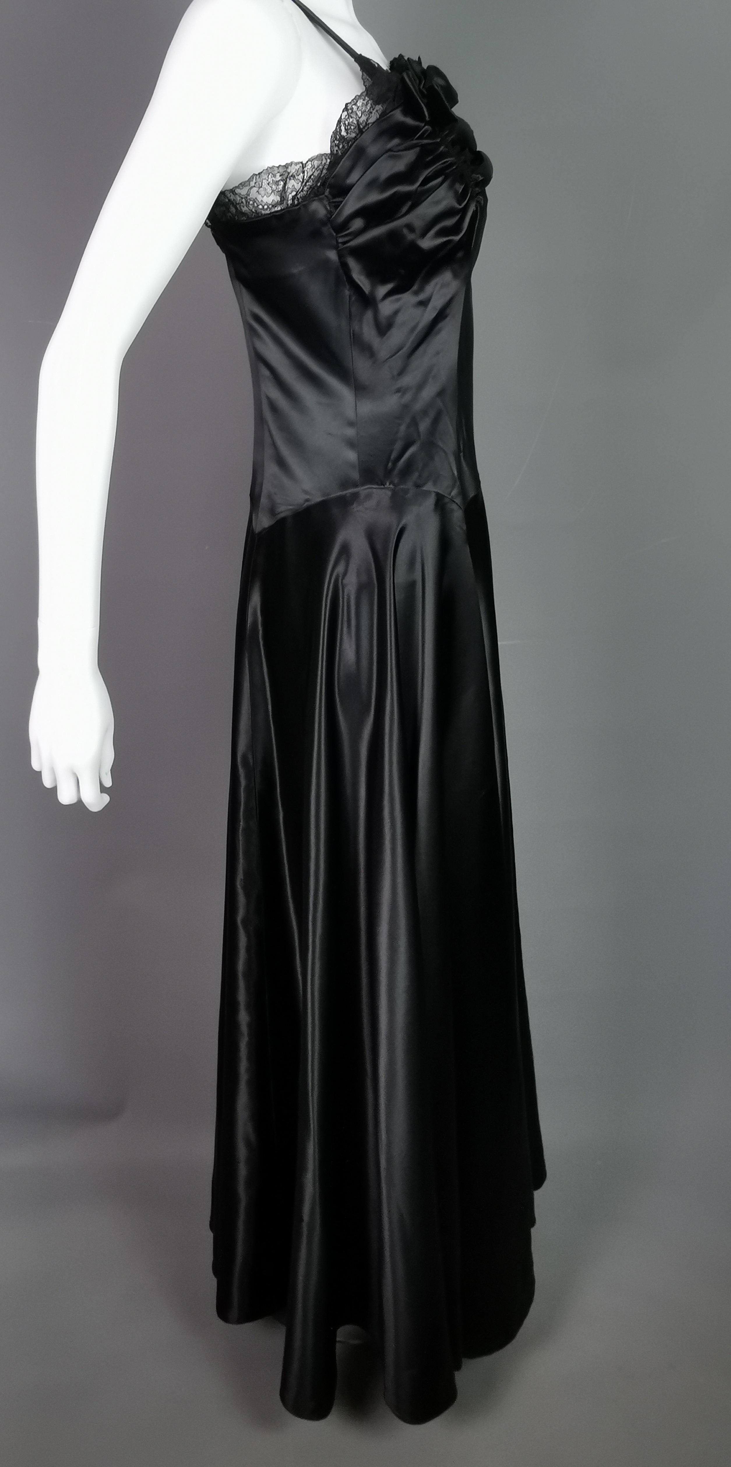 Vintage 1940s Black liquid satin bombshell dress, Evening gown  For Sale 5