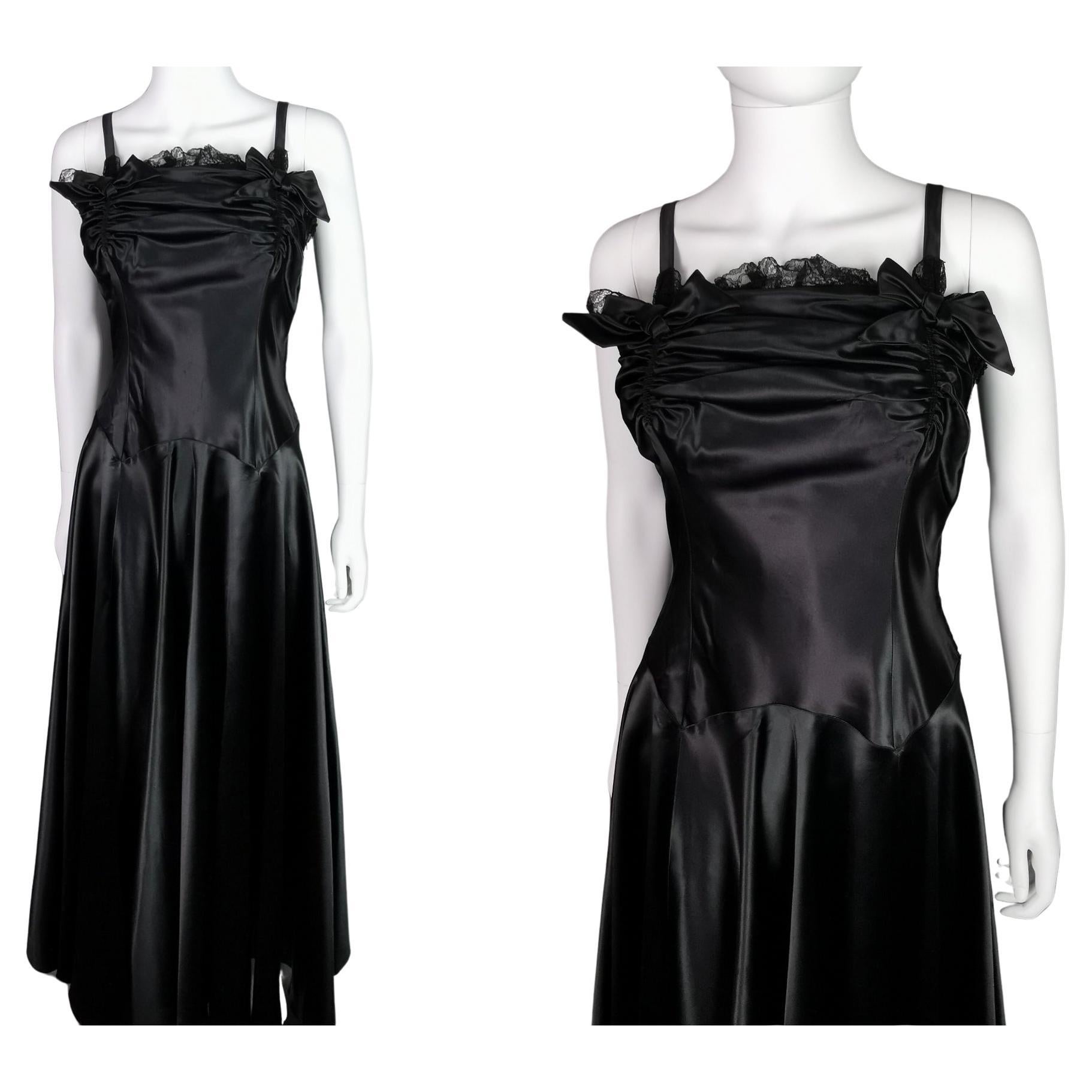 Vintage 1940s Black liquid satin bombshell dress, Evening gown  For Sale