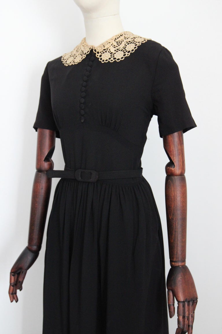 black dress with white lace collar Victorian Ruffle Collar Short Sleeve Shirtdress – DraculaClothing