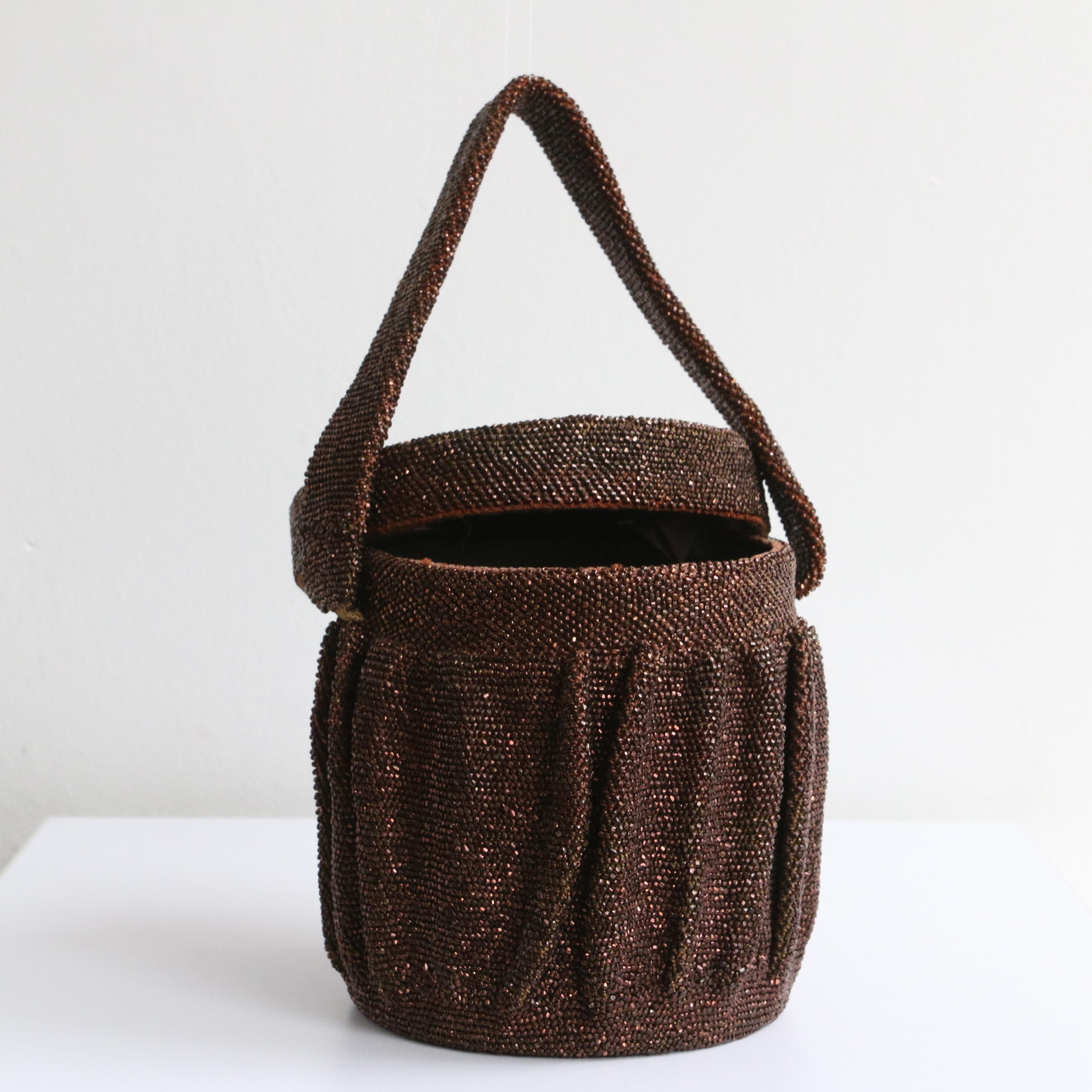 Vintage 1940's bronze beaded box bag evening bag original 1940s beaded wristlet For Sale 2
