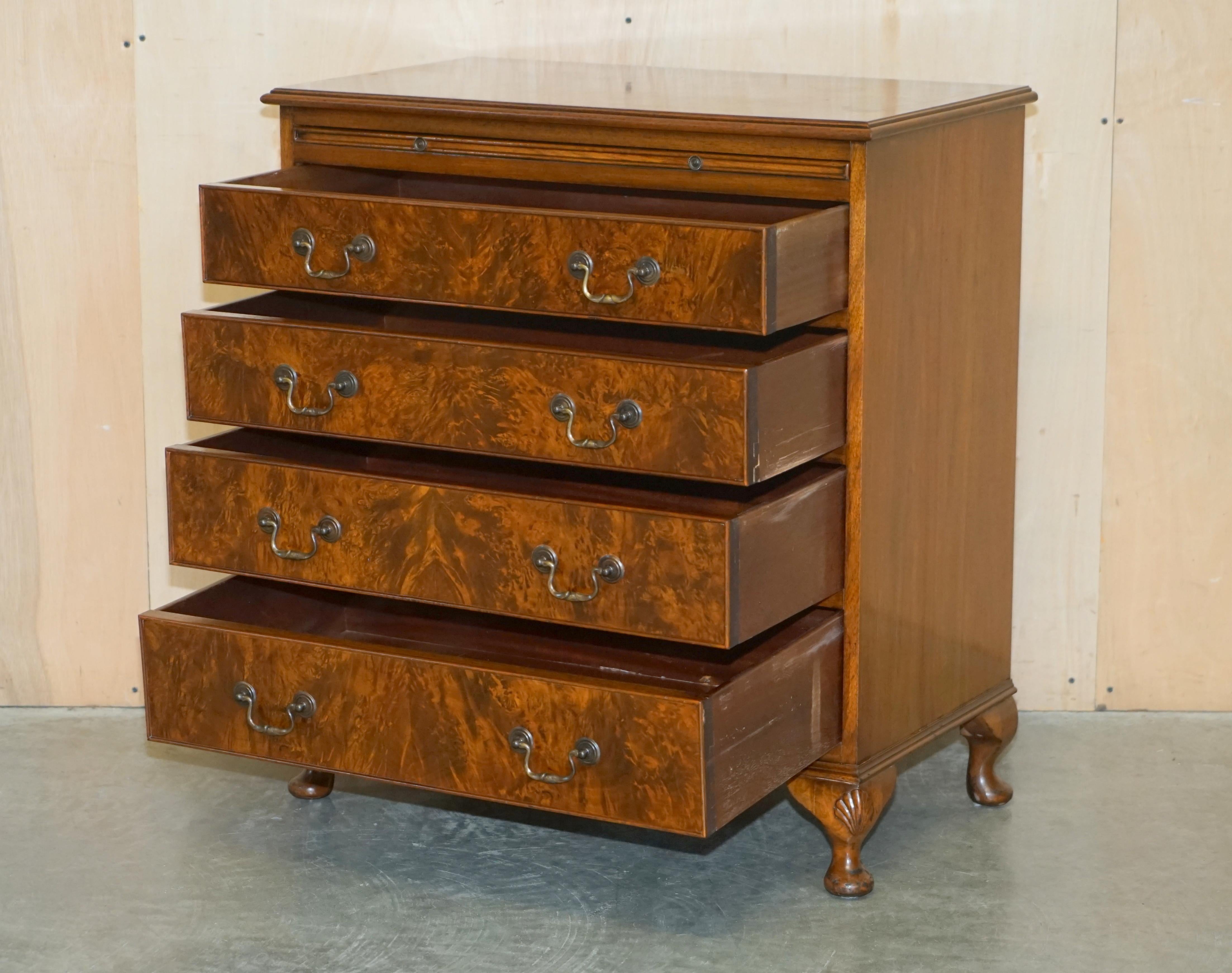 VINTAGE 1940's BURR WALNUT CHEST OF DRAWERS WITH BUTLERS SERVING TRAY TO THE TOP For Sale 9