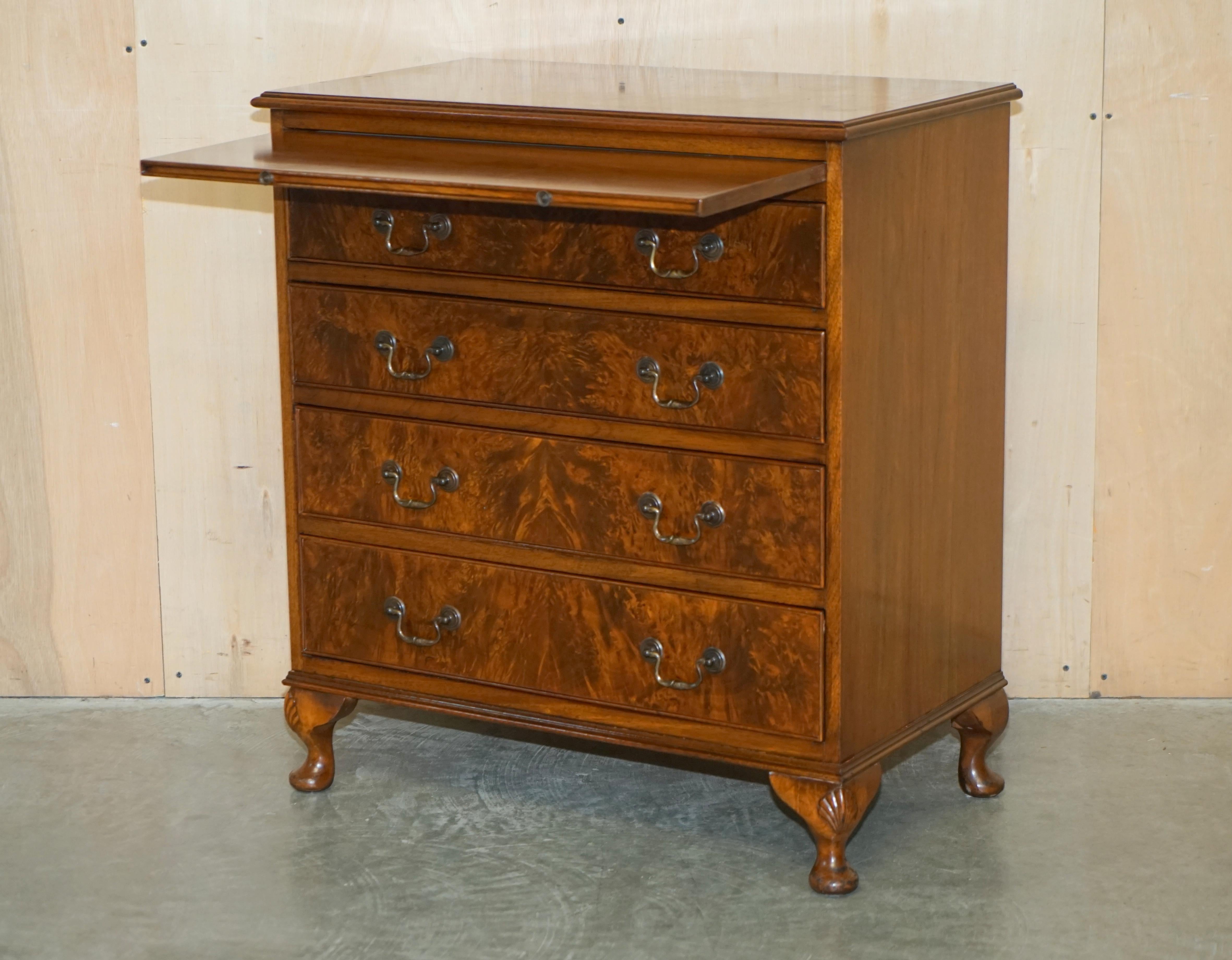 VINTAGE 1940's BURR WALNUT CHEST OF DRAWERS WITH BUTLERS SERVING TRAY TO THE TOP For Sale 10