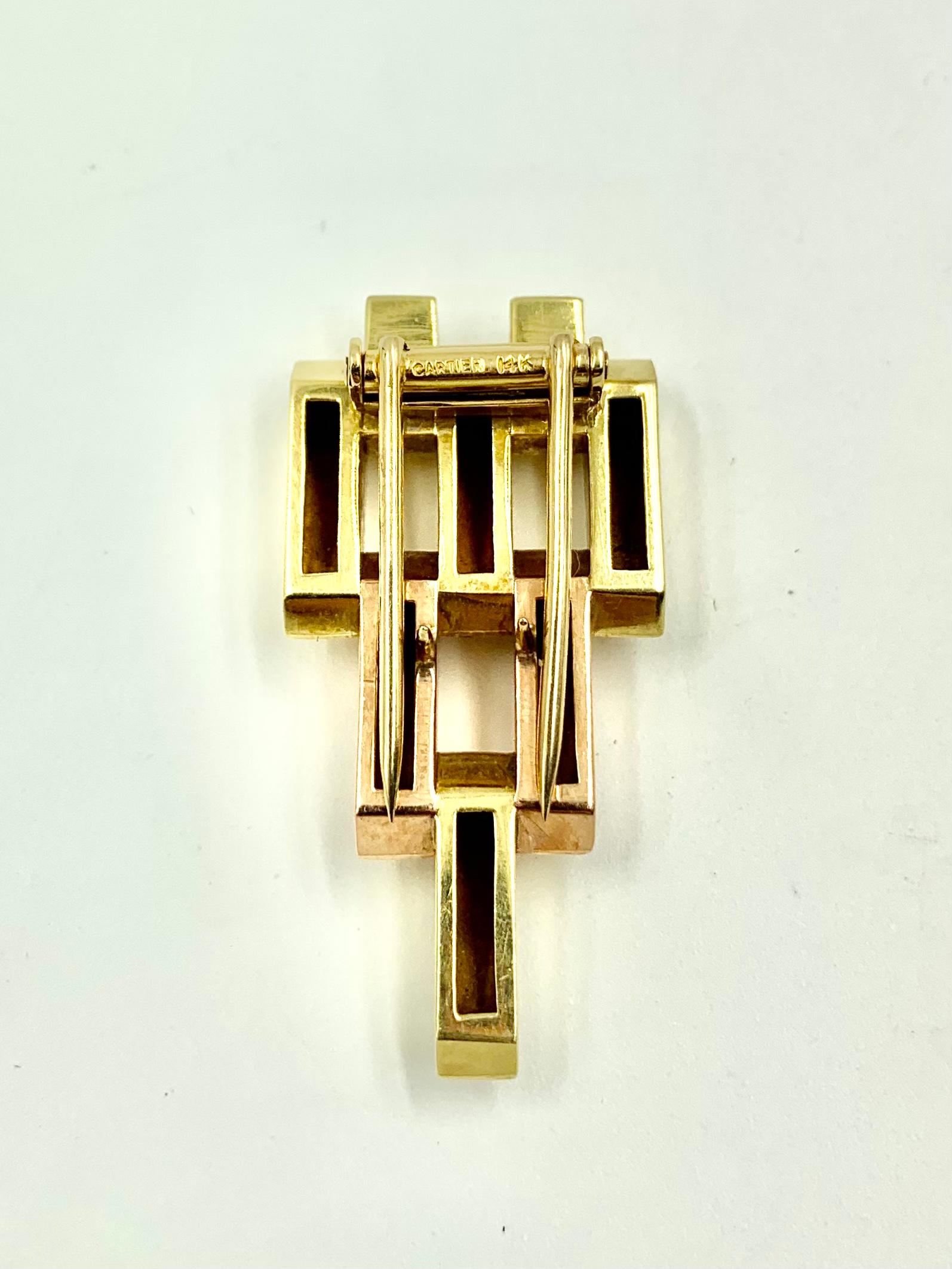 Retro Vintage 1940's Cartier Yellow and Rose 14K Gold Bars Pyramid Pendant Clip Brooch For Sale