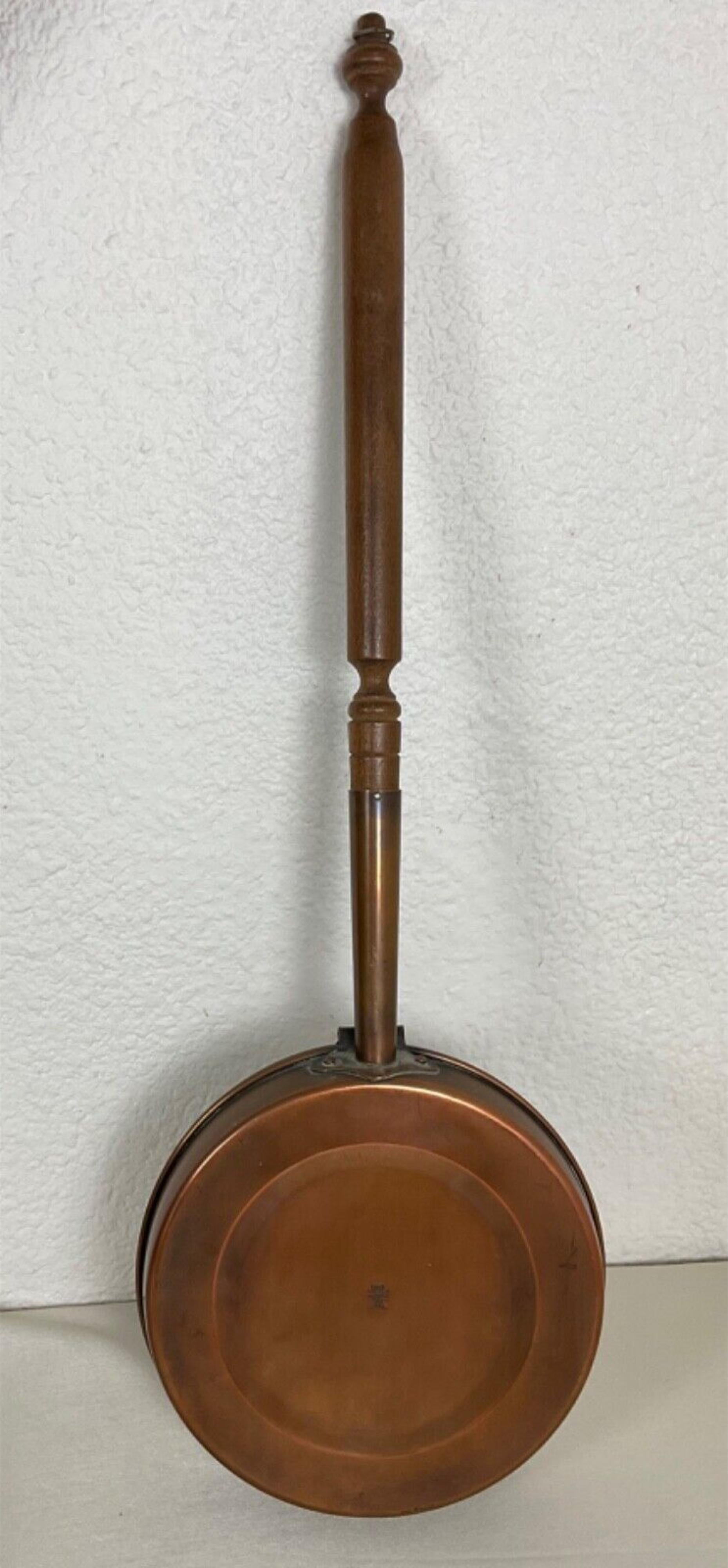 Vintage 1940s Copper Bed Warmer by Villedieu, France - 2Y542 For Sale 4