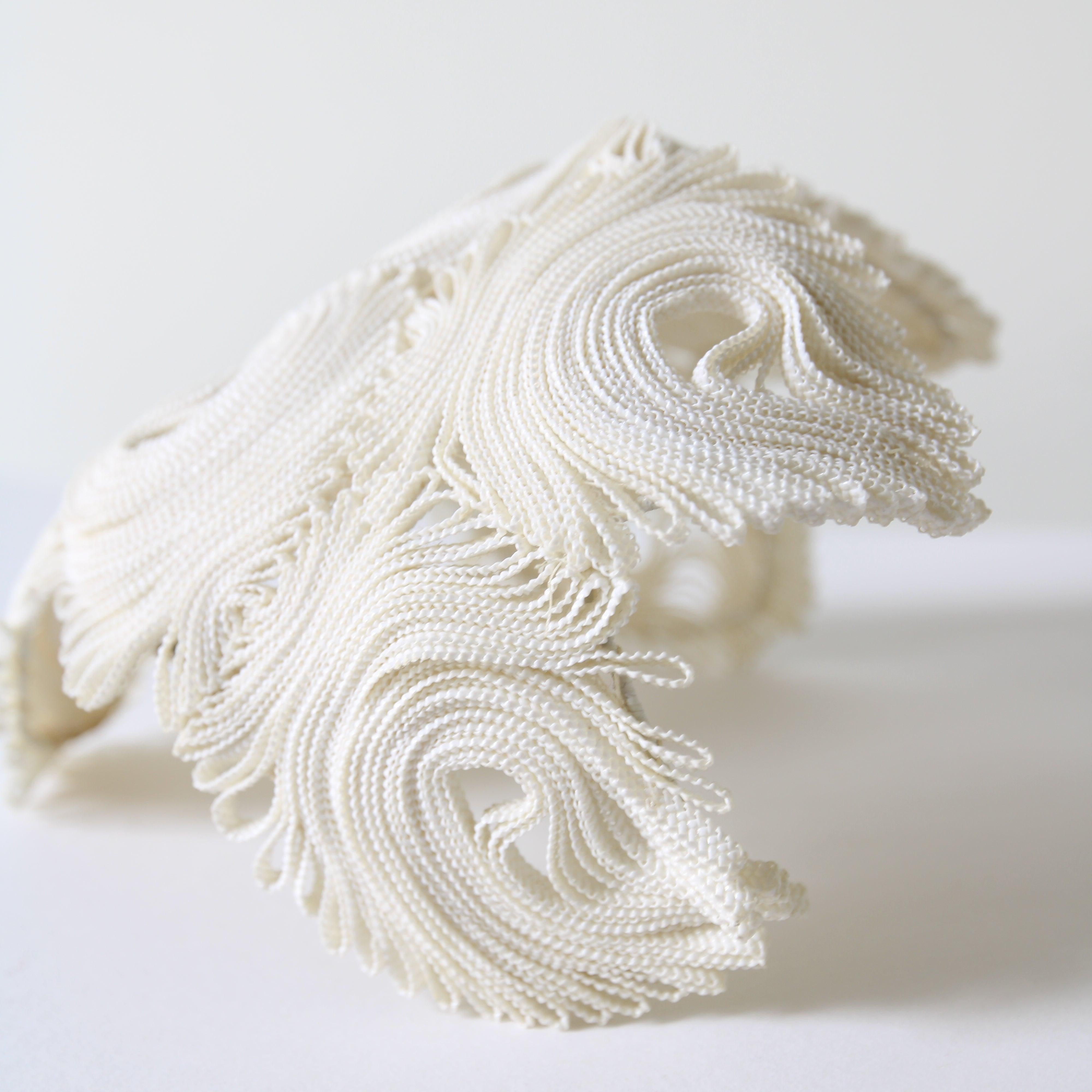 Vintage 1940's cream swirling braided percher hat original 1940's cream hat 2
