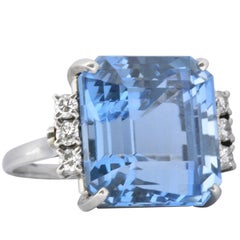Vintage 1940's Deep Blue 20.35 Carat Aquamarine Diamond & Platinum Cocktail Ring
