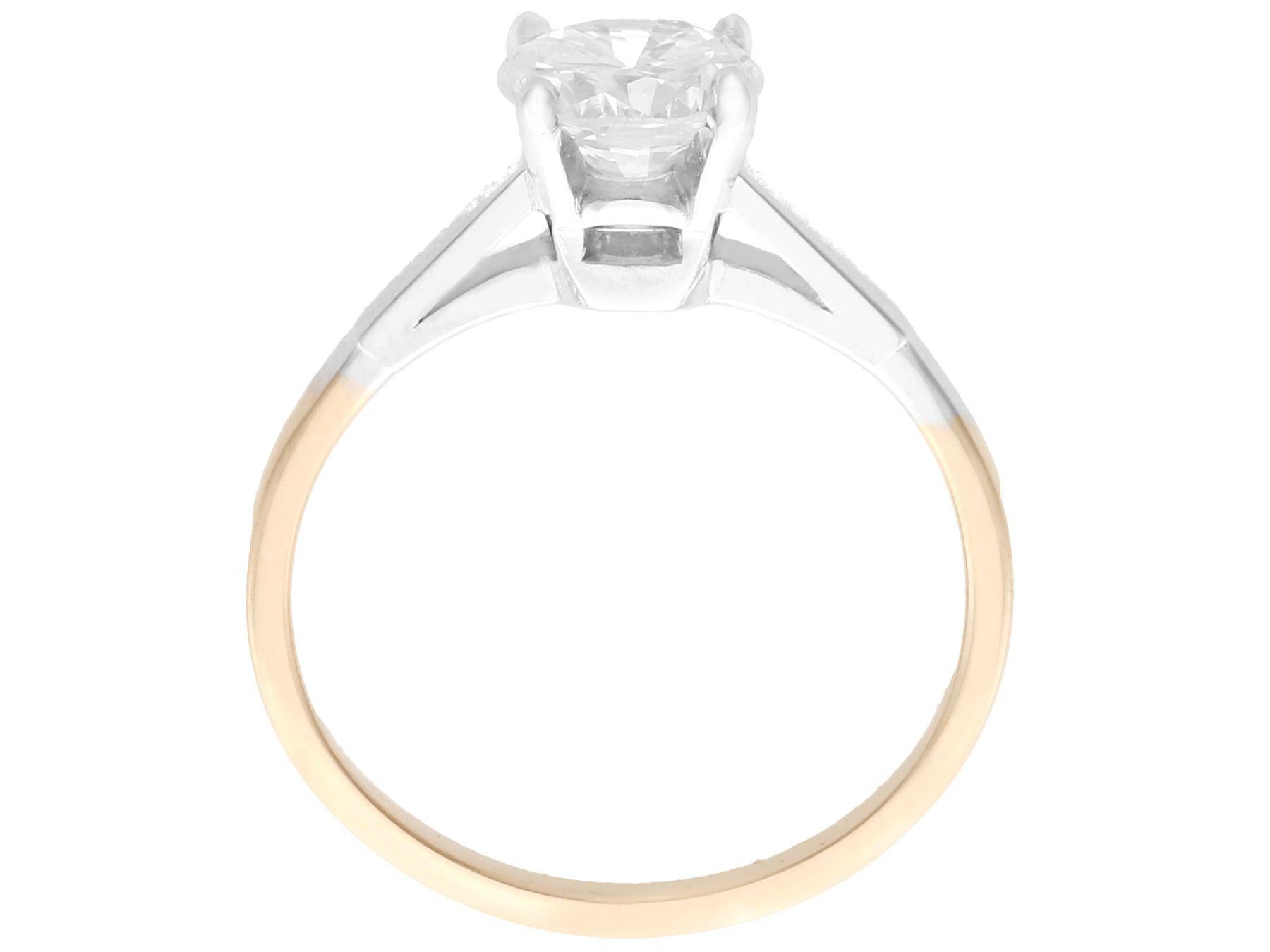 Vintage 1940s Diamond and Yellow Gold Solitaire Engagement Ring In Excellent Condition For Sale In Jesmond, Newcastle Upon Tyne