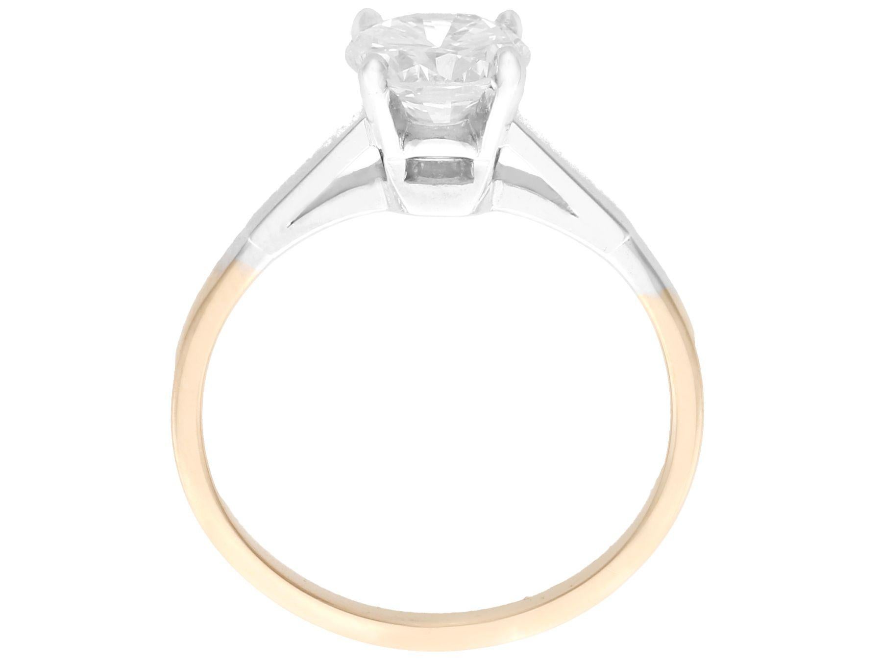 Solitär-Ring aus Gelbgold mit Diamanten aus den 1940er Jahren im Angebot 1