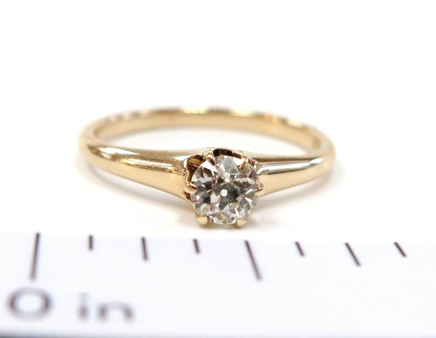 Round Cut Vintage 1940s Diamond Ring / 14 Karat Rose Gold / 0.34 Carat Old European For Sale