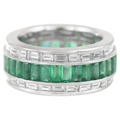 Vintage 1940s Emerald and Diamond Band Ring