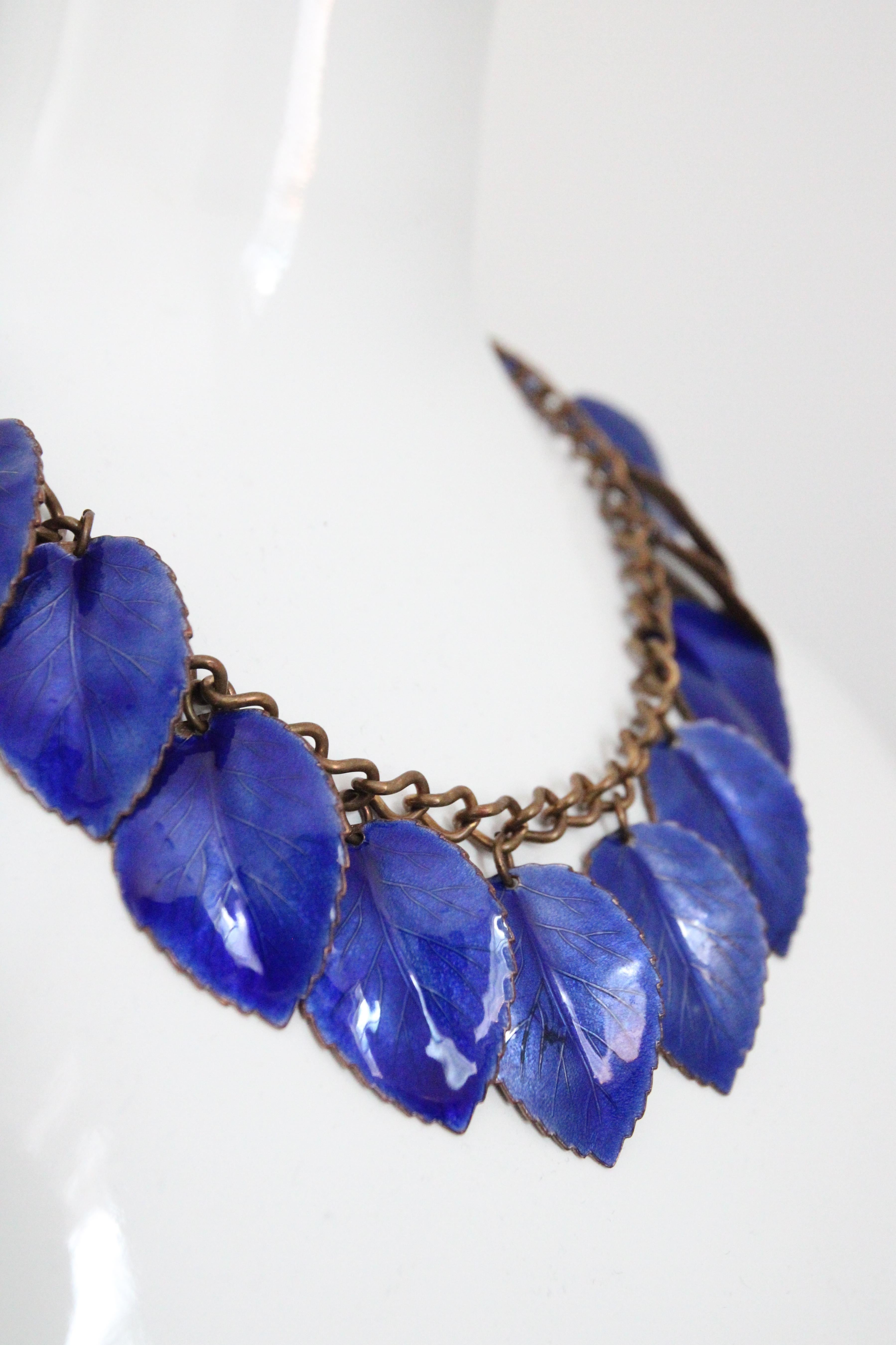 Vintage 1940's Enamel and Copper Lapis Blue Leaf Necklace charm necklace For Sale 2