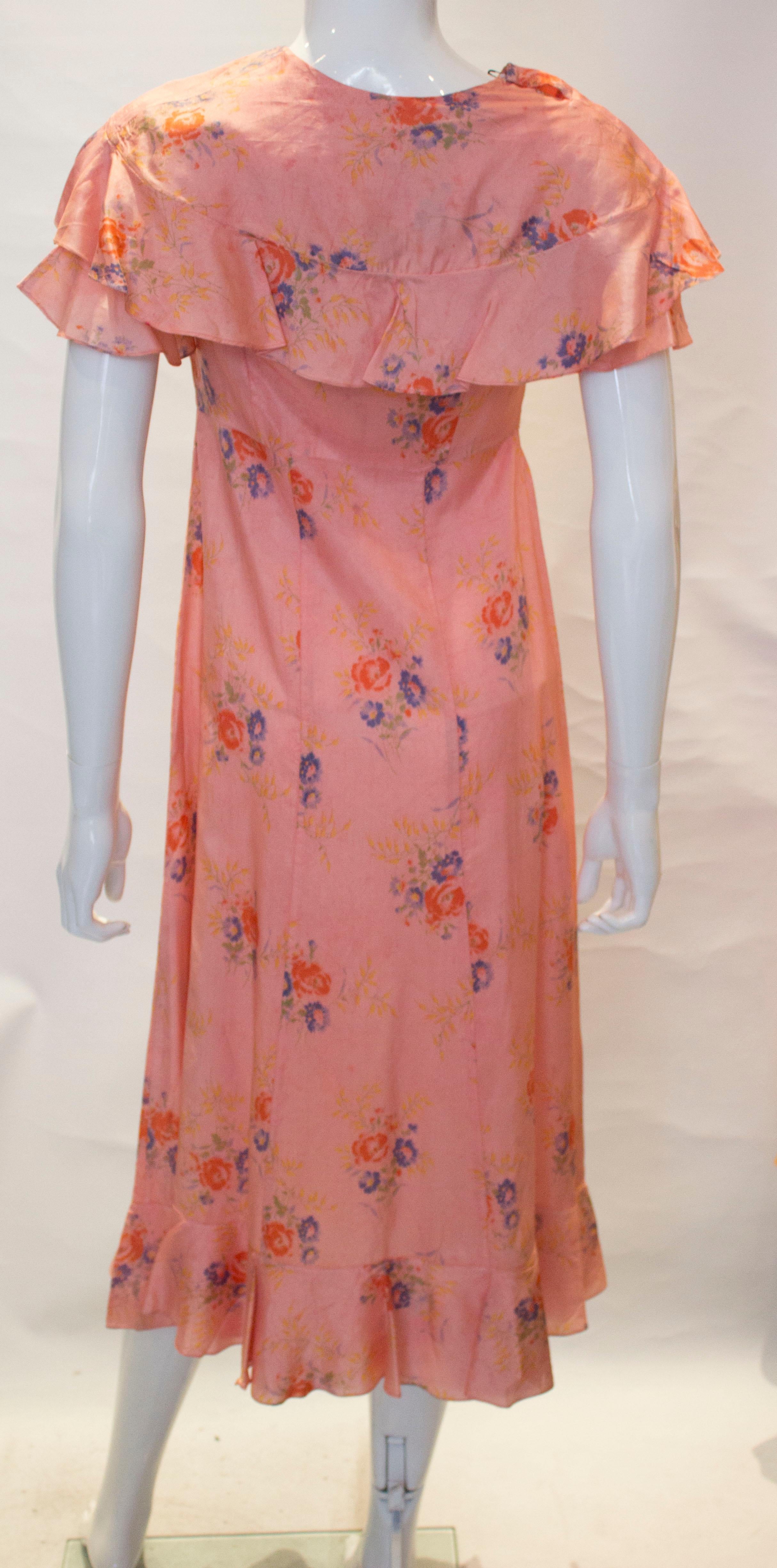 Vintage 1940s Floral Dress 3