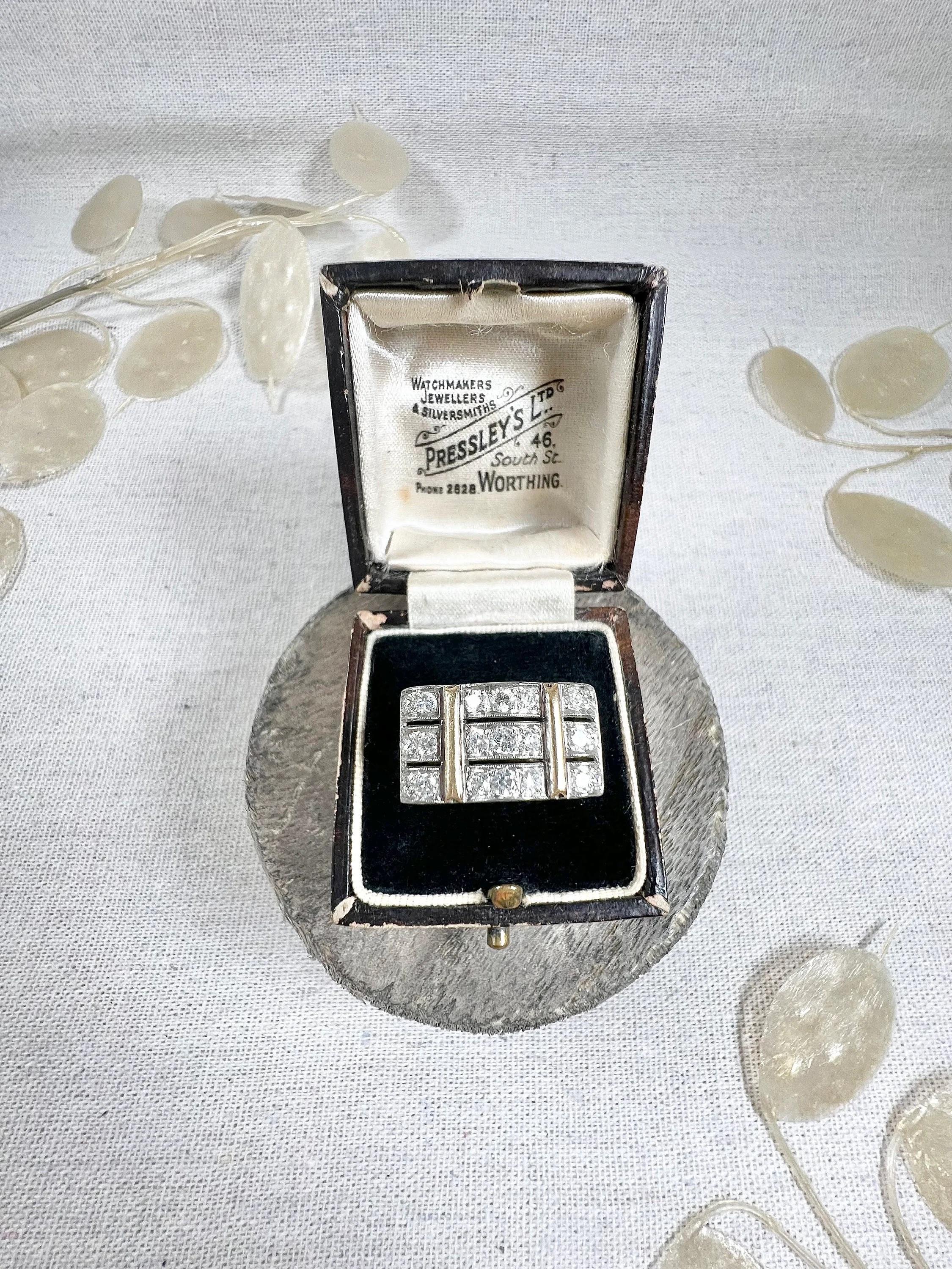 Vintage 1940s French 18ct Yellow Gold & Platinum Diamond Cocktail Tank Ring For Sale 2