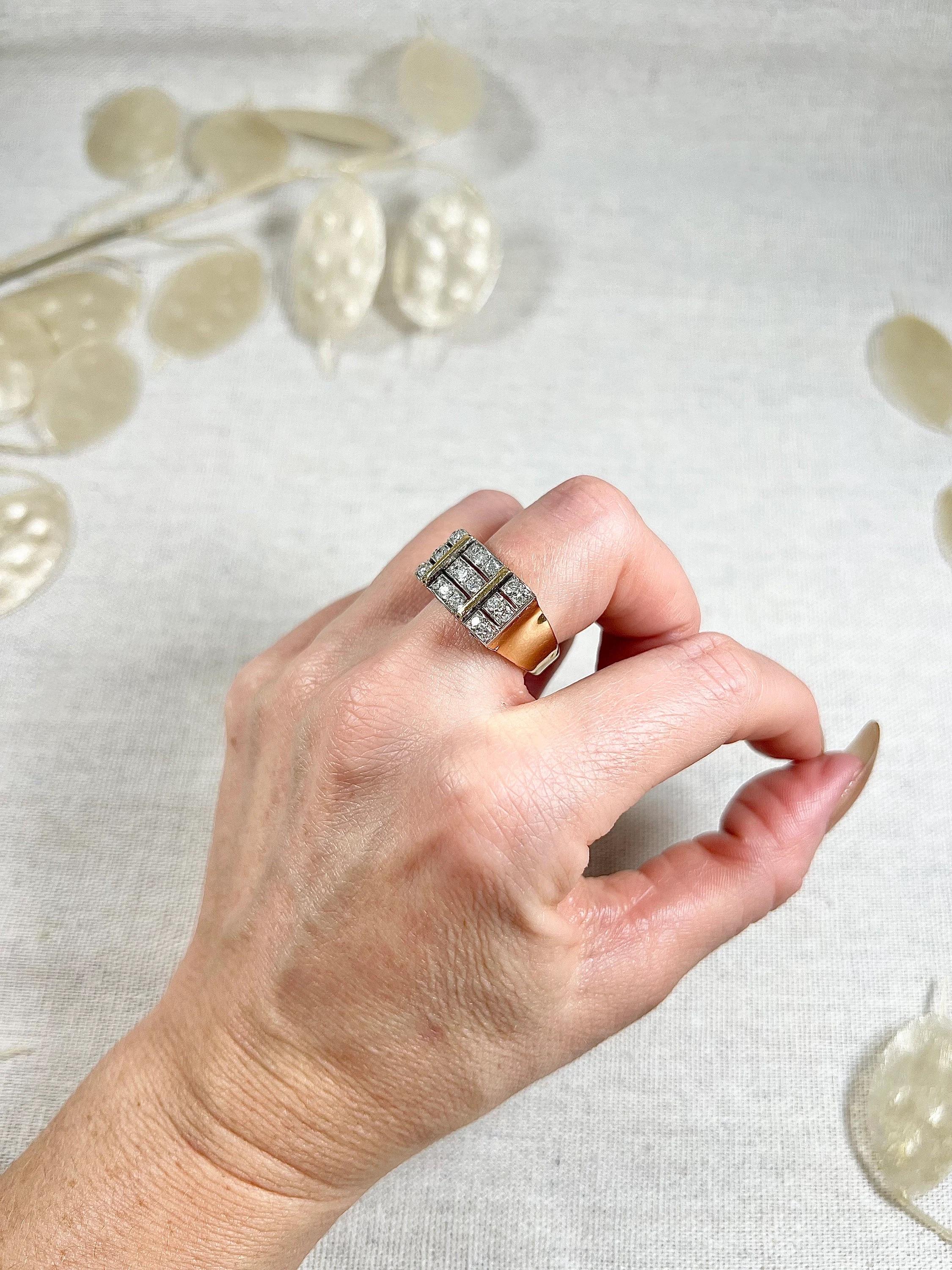Vintage 1940s French 18ct Yellow Gold & Platinum Diamond Cocktail Tank Ring For Sale 3