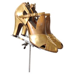 Vintage 1940's gold leather peep toes heels original 1940s gold high heels US 7