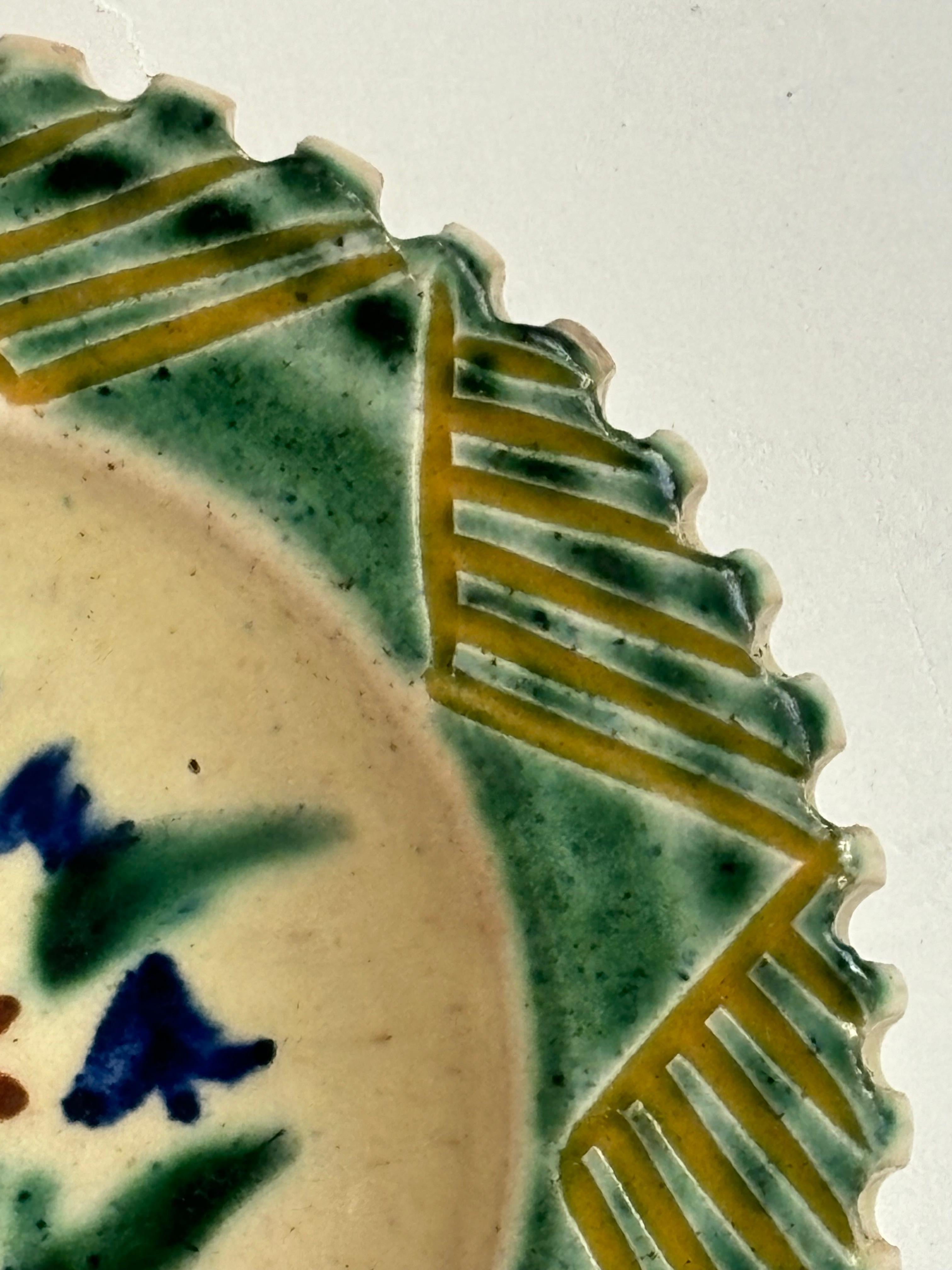 Piatto Vide-Poche in ceramica floreale dipinto a mano del 1940 in vendita 3