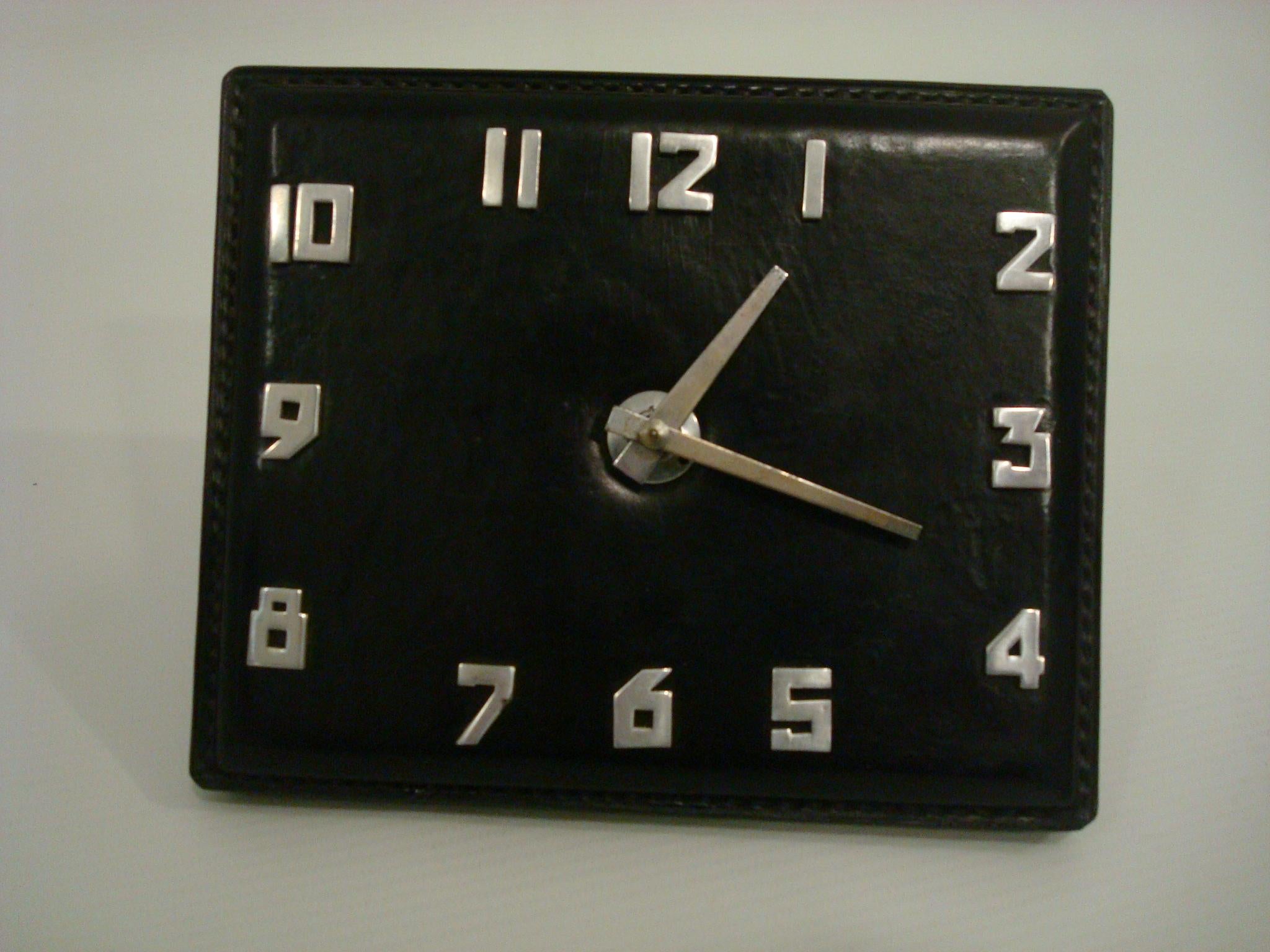 Vintage 1940s Hermes Paris Leather Desk / Table Clock 1