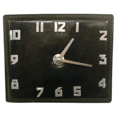 Horloge de bureau / de table en cuir Hermès Paris des années 1940