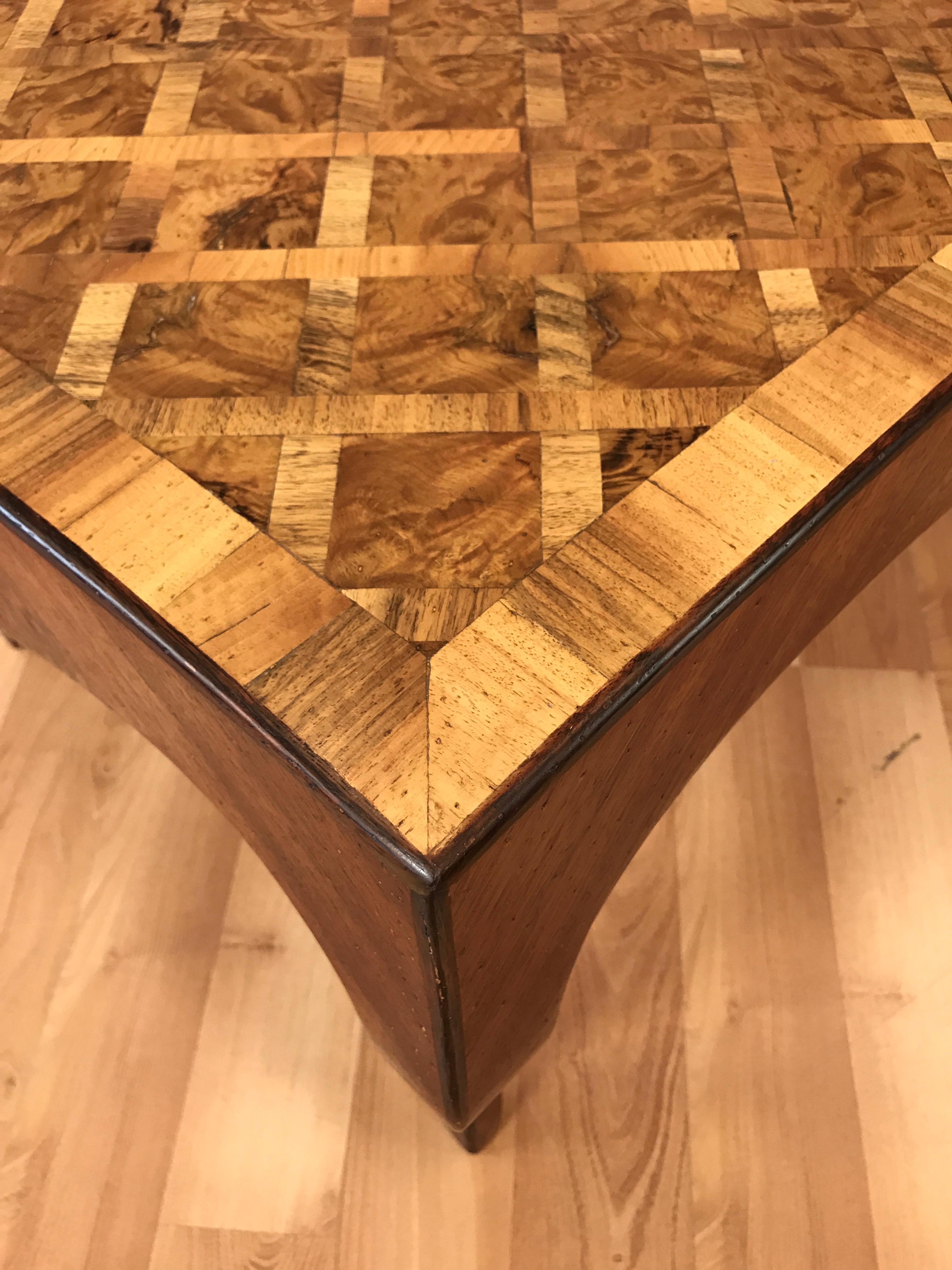 Vintage 1940s Italian Marquetry Coffee Table 3