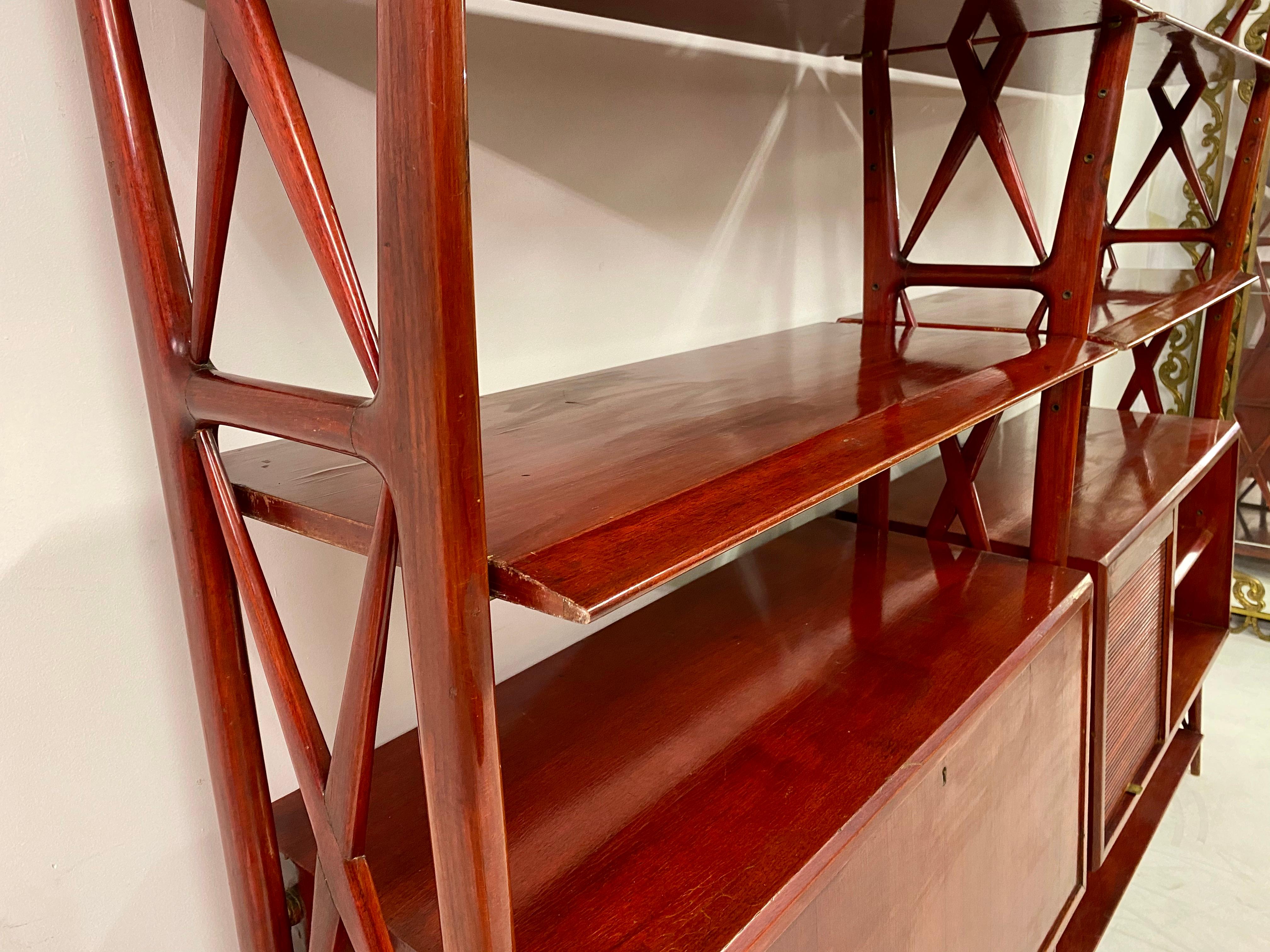 Vintage 1940s Italian Red Lacquered Wall Unit by Silvio Cavatorta 2