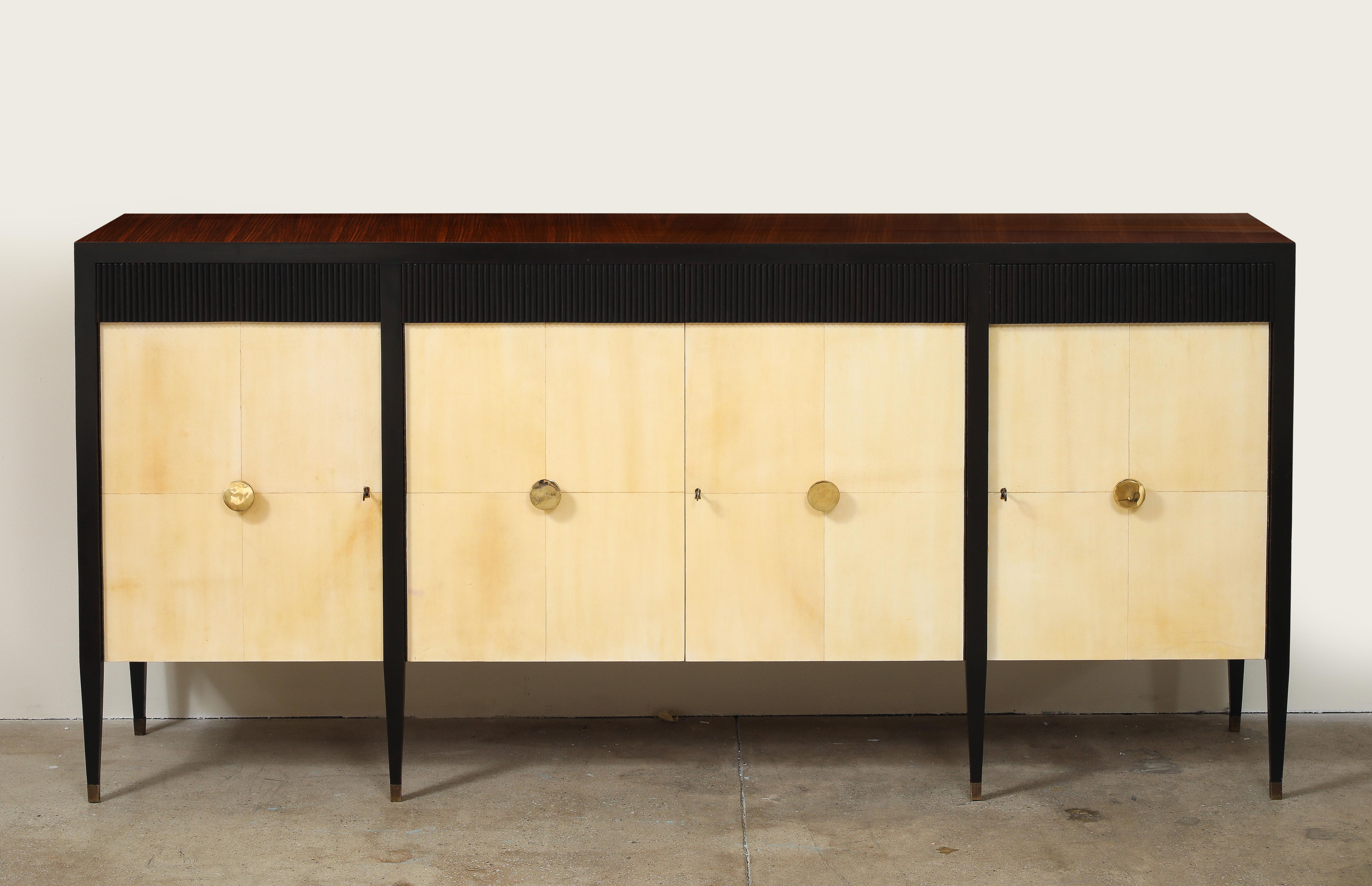 Vintage 1940er Italienisches Sideboard aus Palisander und Pergament mit Messinggriffen im Angebot 6
