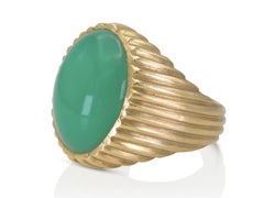 Vintage 1940s Jade and Gold Ring