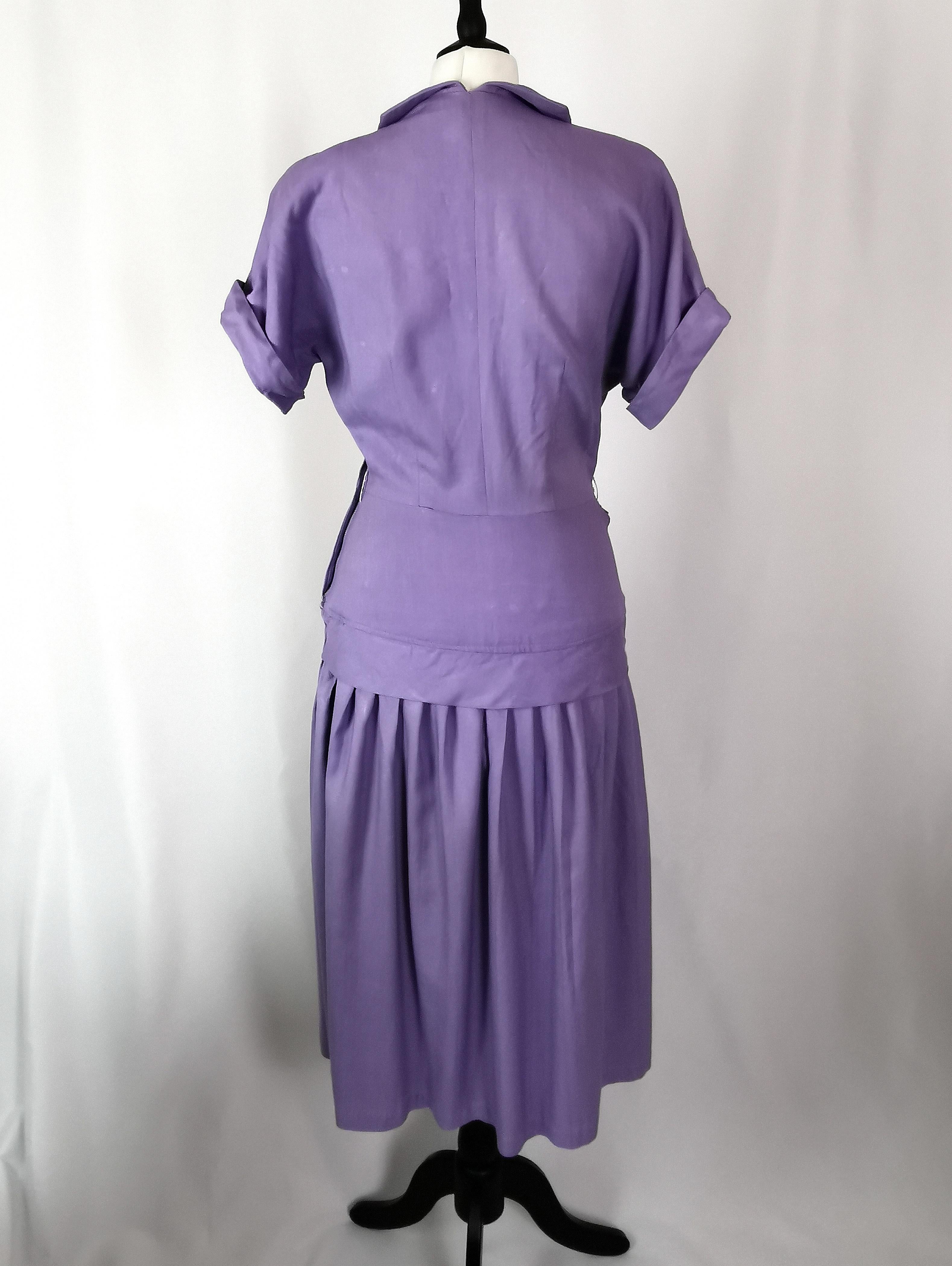 Vintage 1940s ladies lilac dress, Diamante  For Sale 15