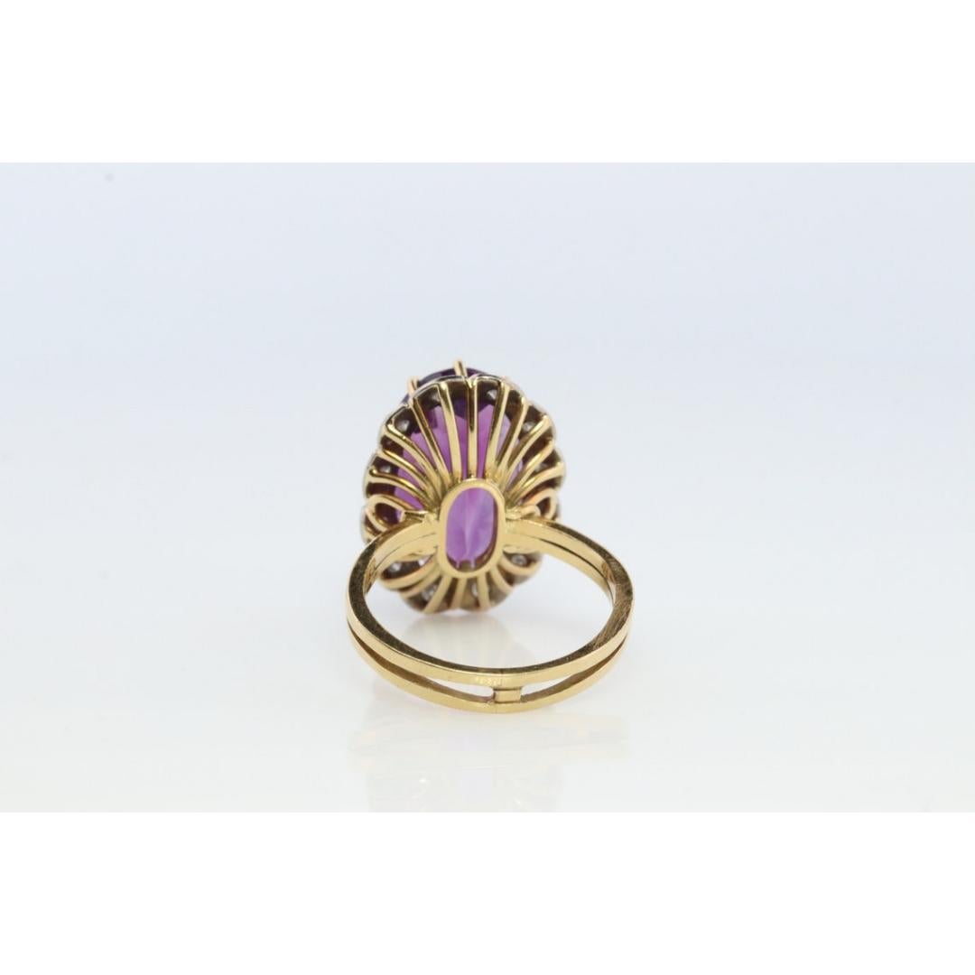 Vintage 1940s Large Amethyst and Diamond Handmade 18k Yellow White Gold Ring For Sale 6