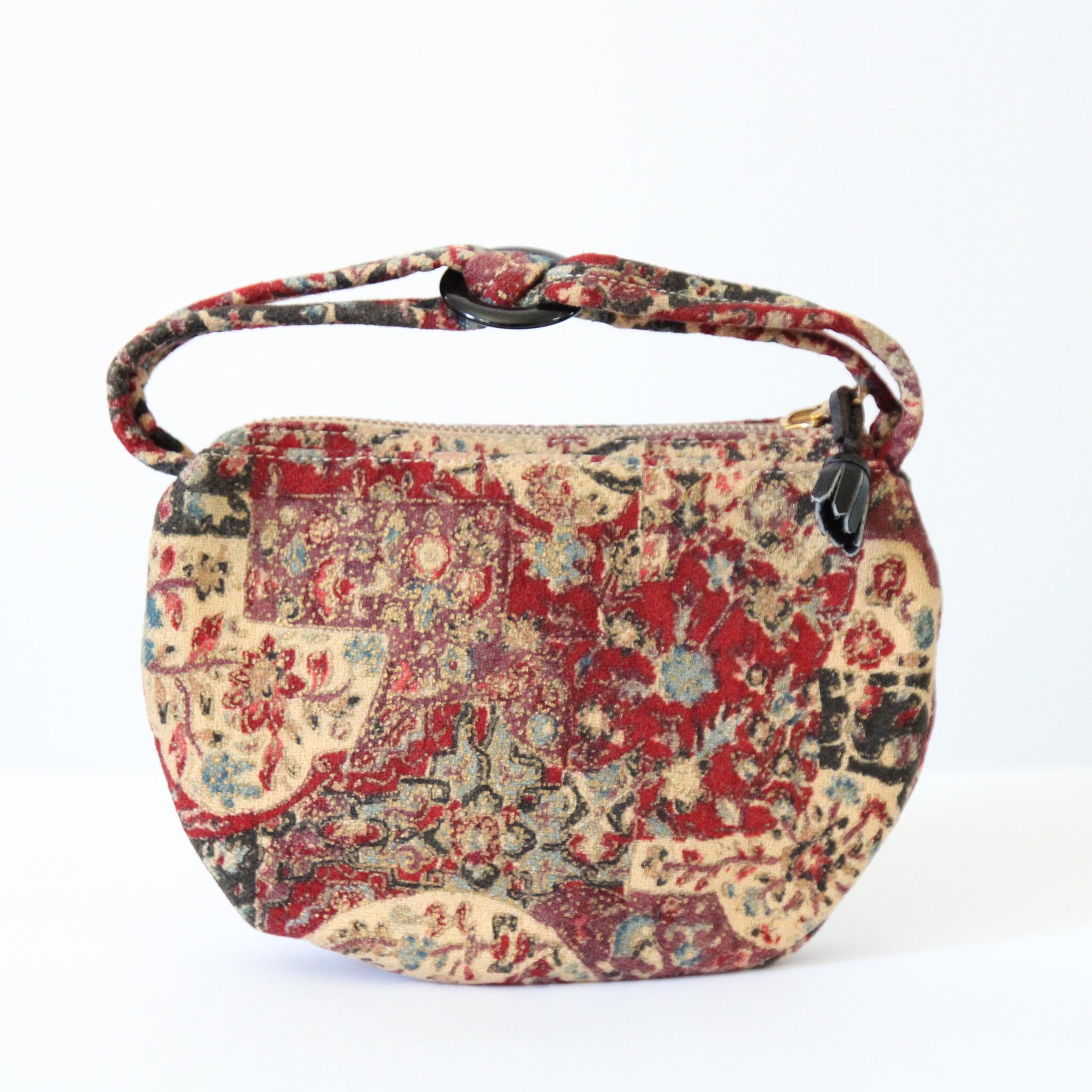 Vintage 1940's miniature handbag vintage 1940's small purse barkcloth gold paint Excellent état - En vente à Cheltenham, GB