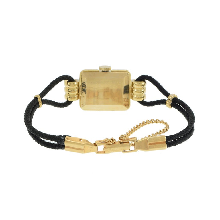 Vintage 1940s Omega Ladies display picture 2