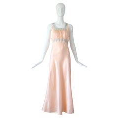 Vintage 1940
s peach nightdress 1940
s peach lace slip UK 12-14 UK 8-10