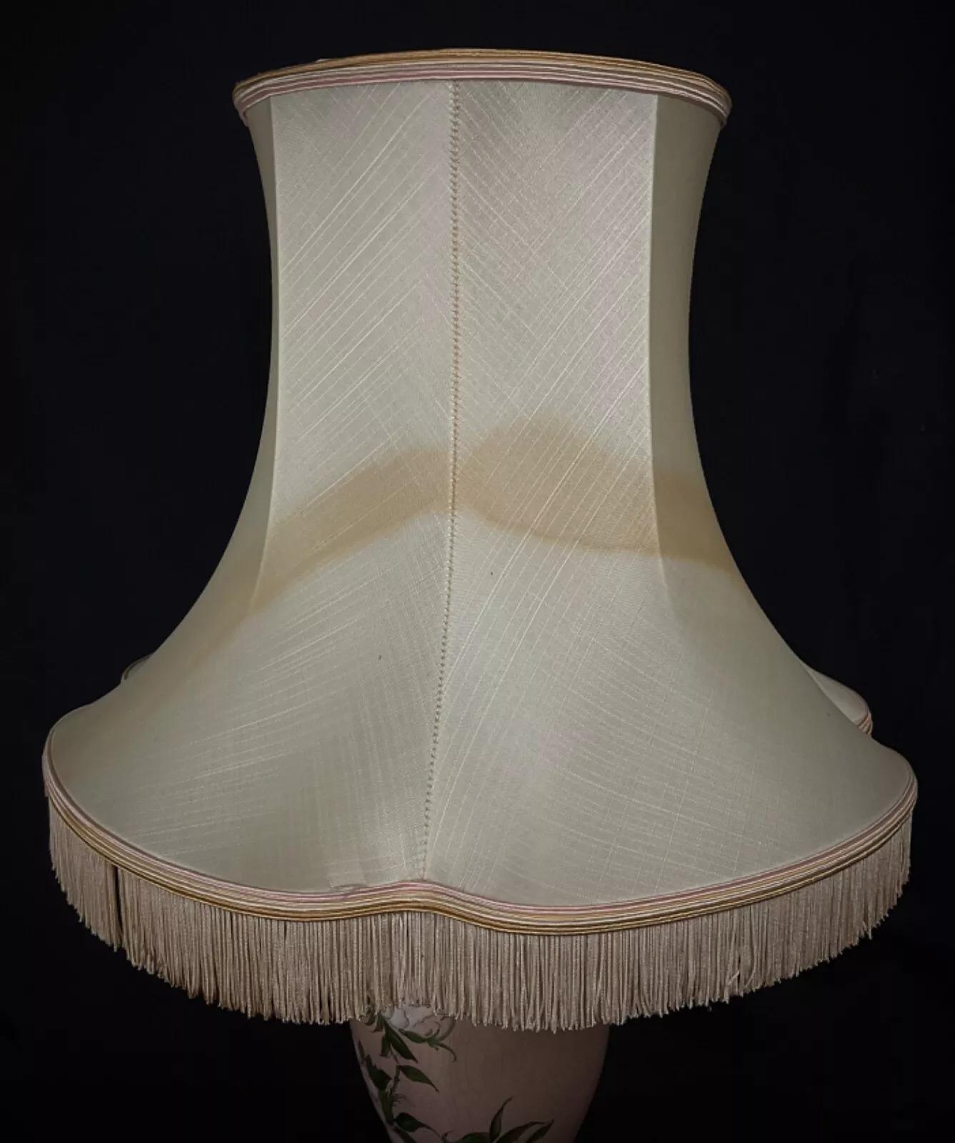 Vintage 1940s Pink Ceramic Table Lamp with Floral Shade - 2Y463 In Fair Condition For Sale In Bordeaux, FR
