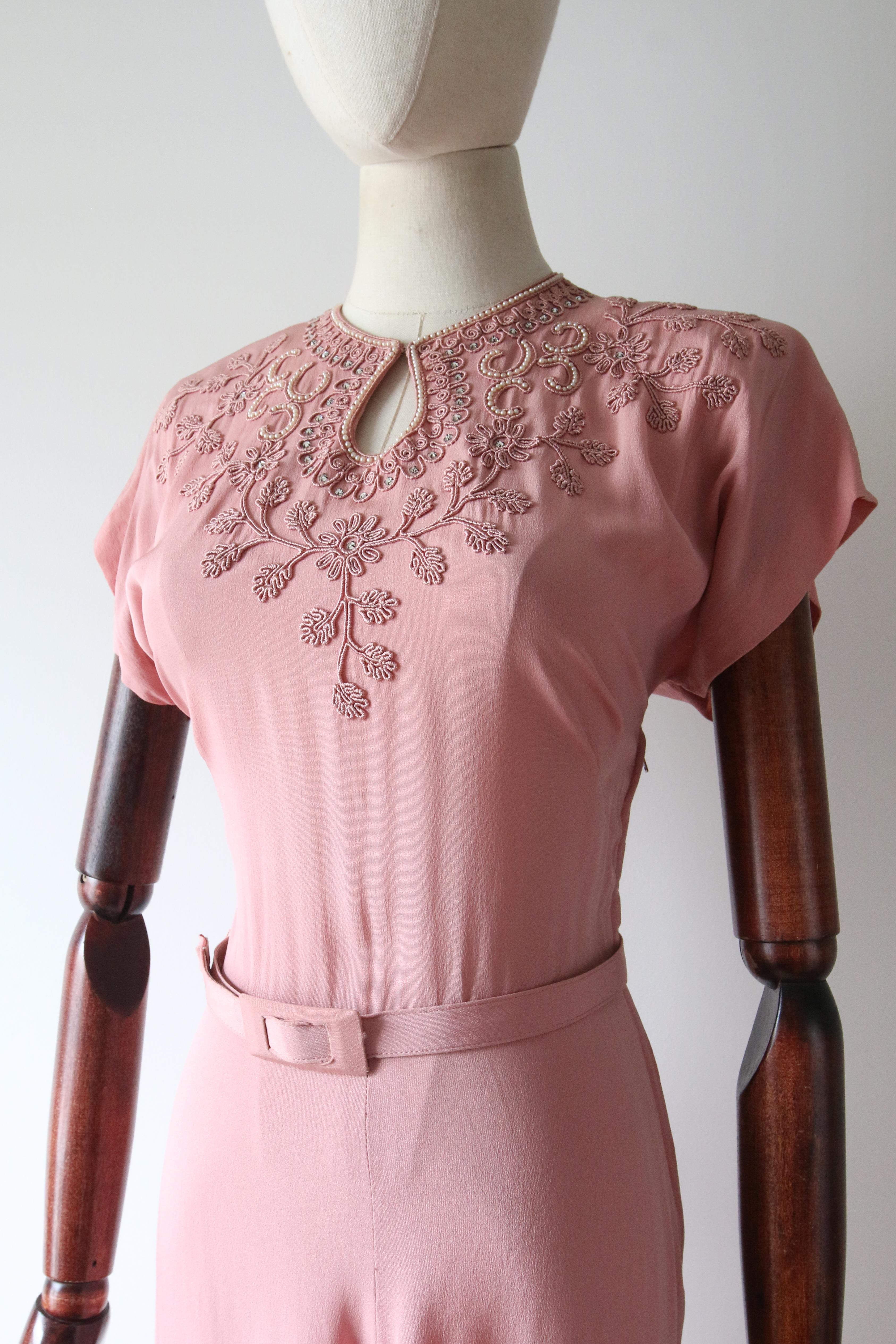 Vintage 1940's Pink Silk Evening Dress Beaded Pearl Floral Dress UK 8 Us 4 For Sale 6
