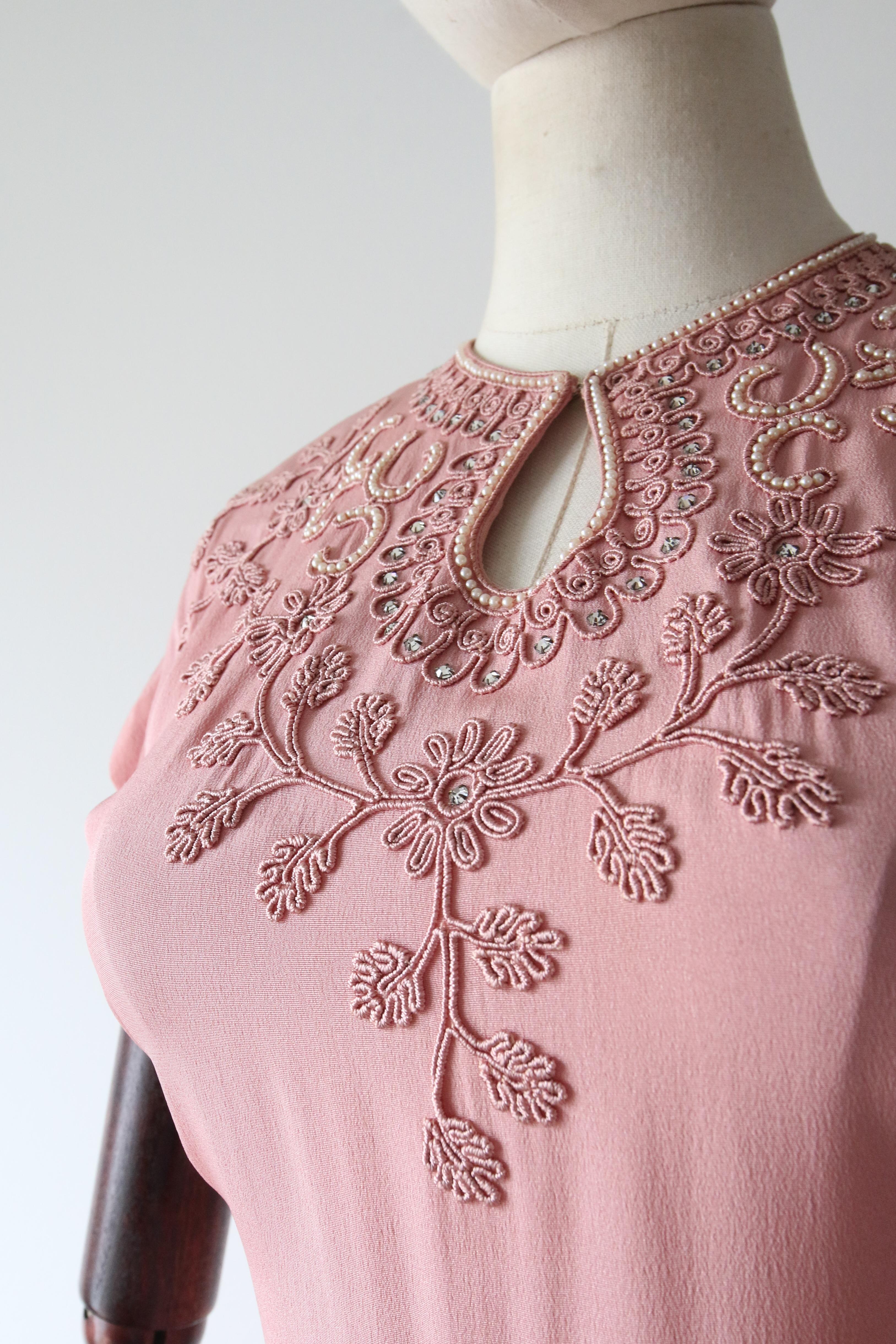 Vintage 1940's Pink Silk Evening Dress Beaded Pearl Floral Dress UK 8 Us 4 For Sale 7