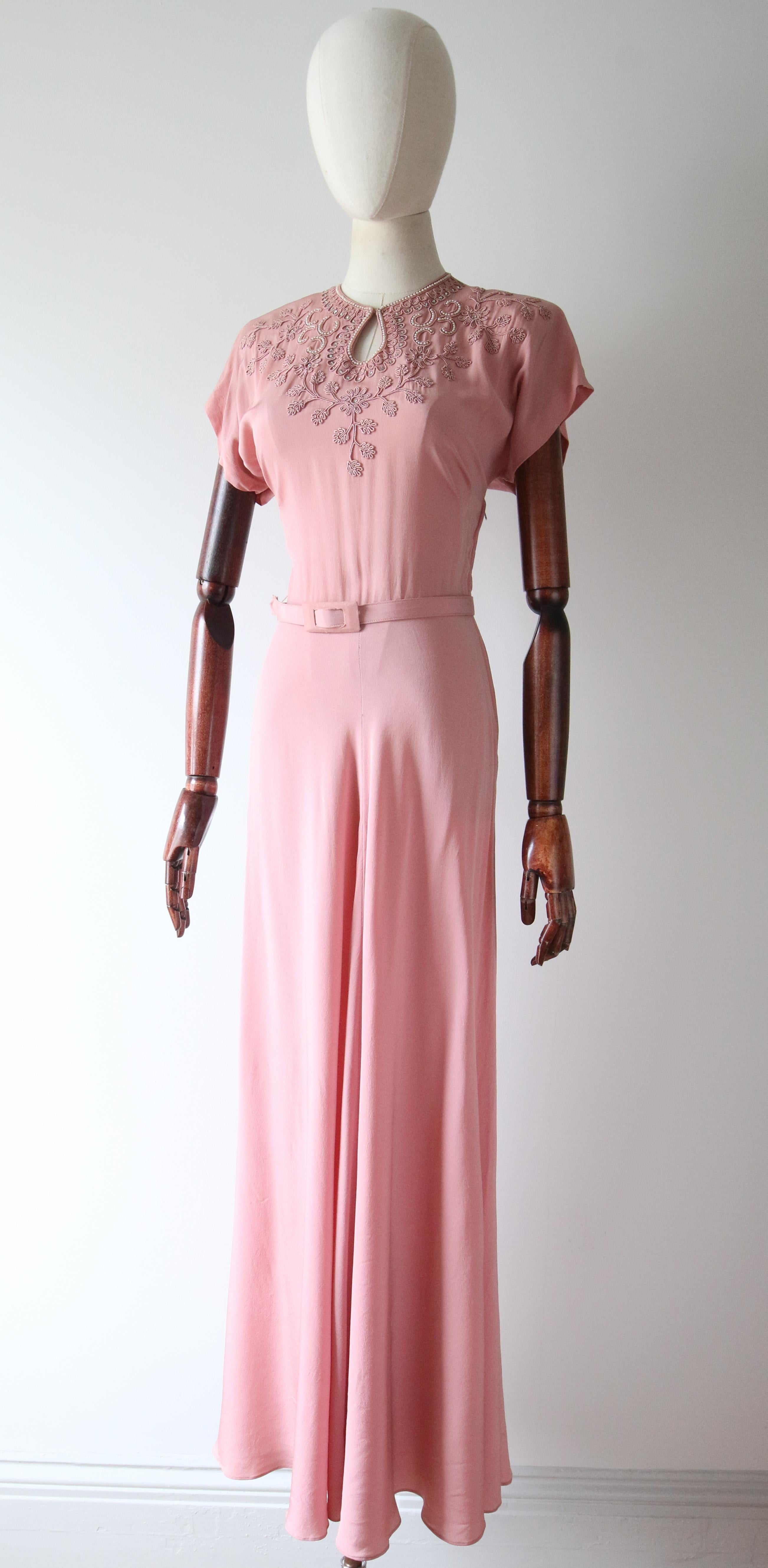 Vintage 1940's Pink Silk Evening Dress Beaded Pearl Floral Dress UK 8 Us 4 For Sale 5