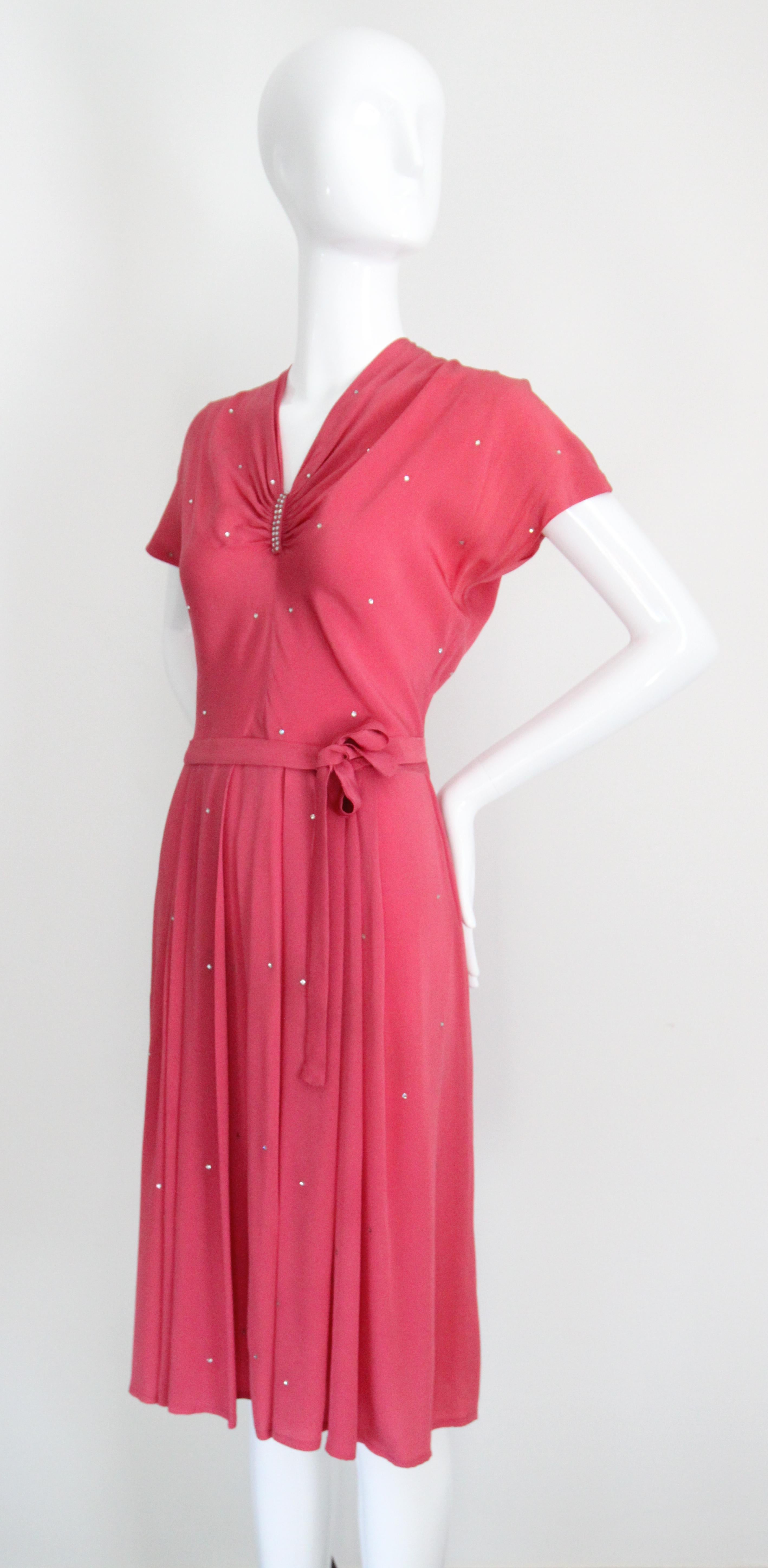 Vintage 1940's pink silk rhinestone embellished dress 1940's cocktail UK 10 US 6 For Sale 2