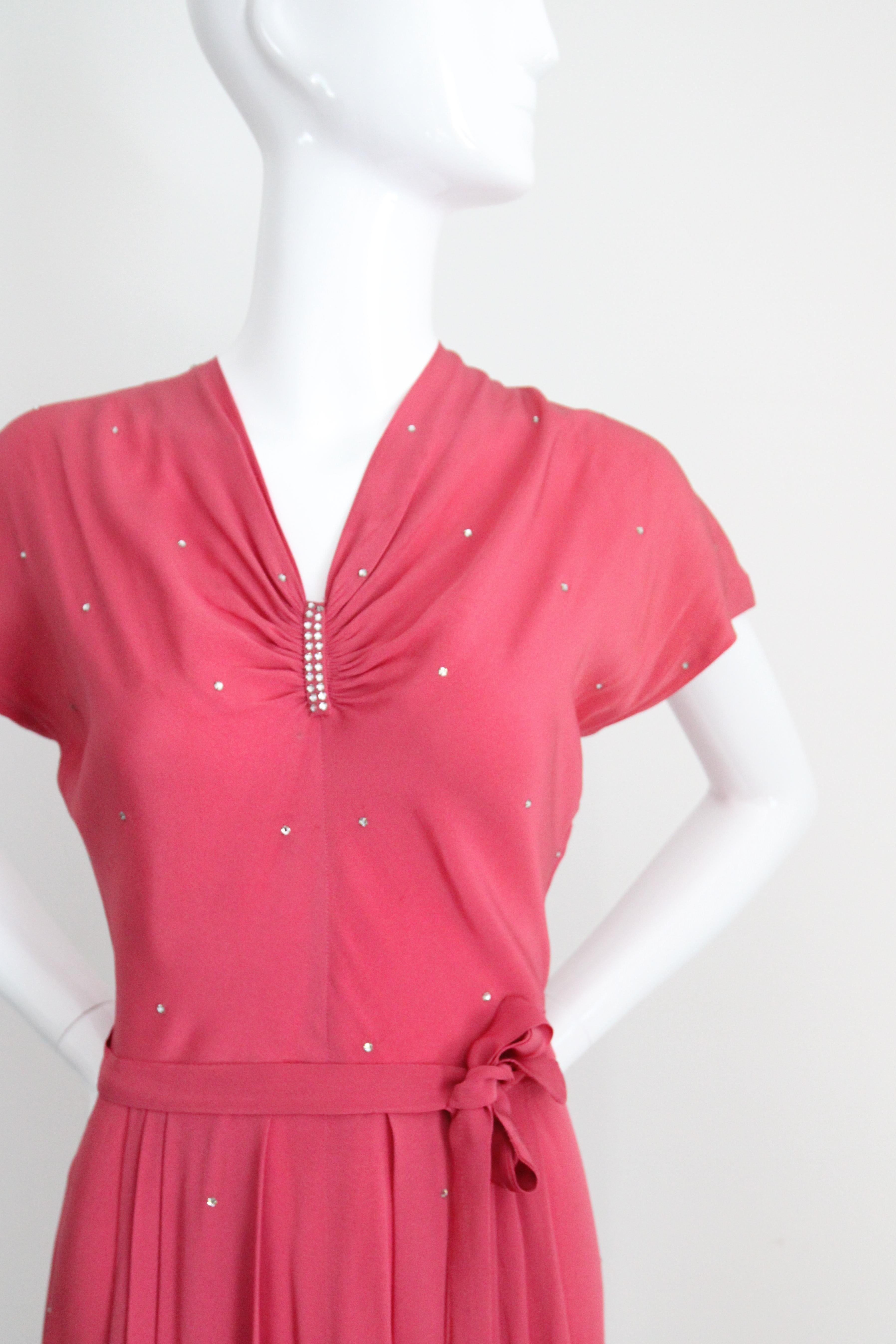 Vintage 1940's pink silk rhinestone embellished dress 1940's cocktail UK 10 US 6 In Good Condition For Sale In Cheltenham, GB