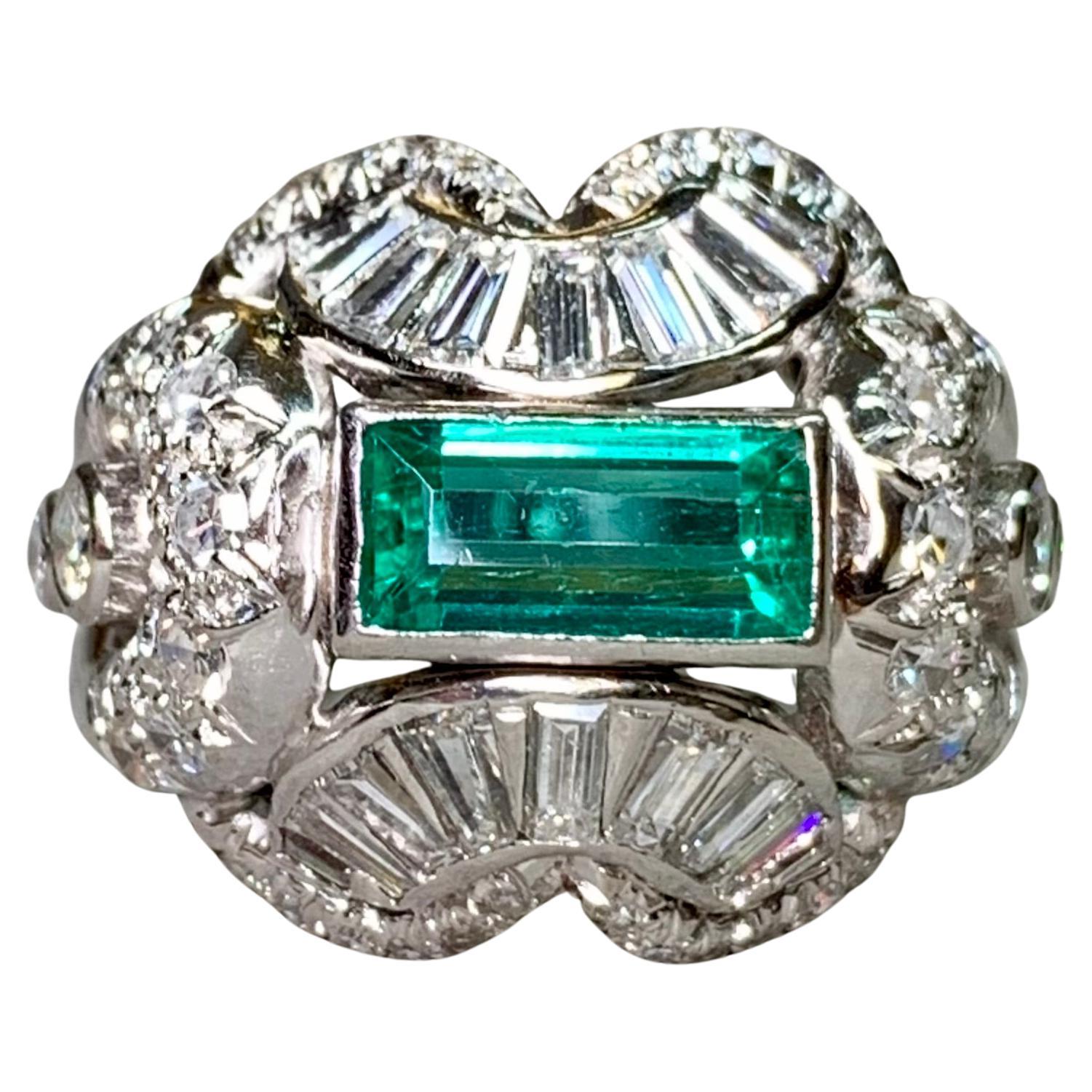 Vintage By 1940 Platinum Baguette Round Diamond Emerald Cocktail Ring 3,54ctw