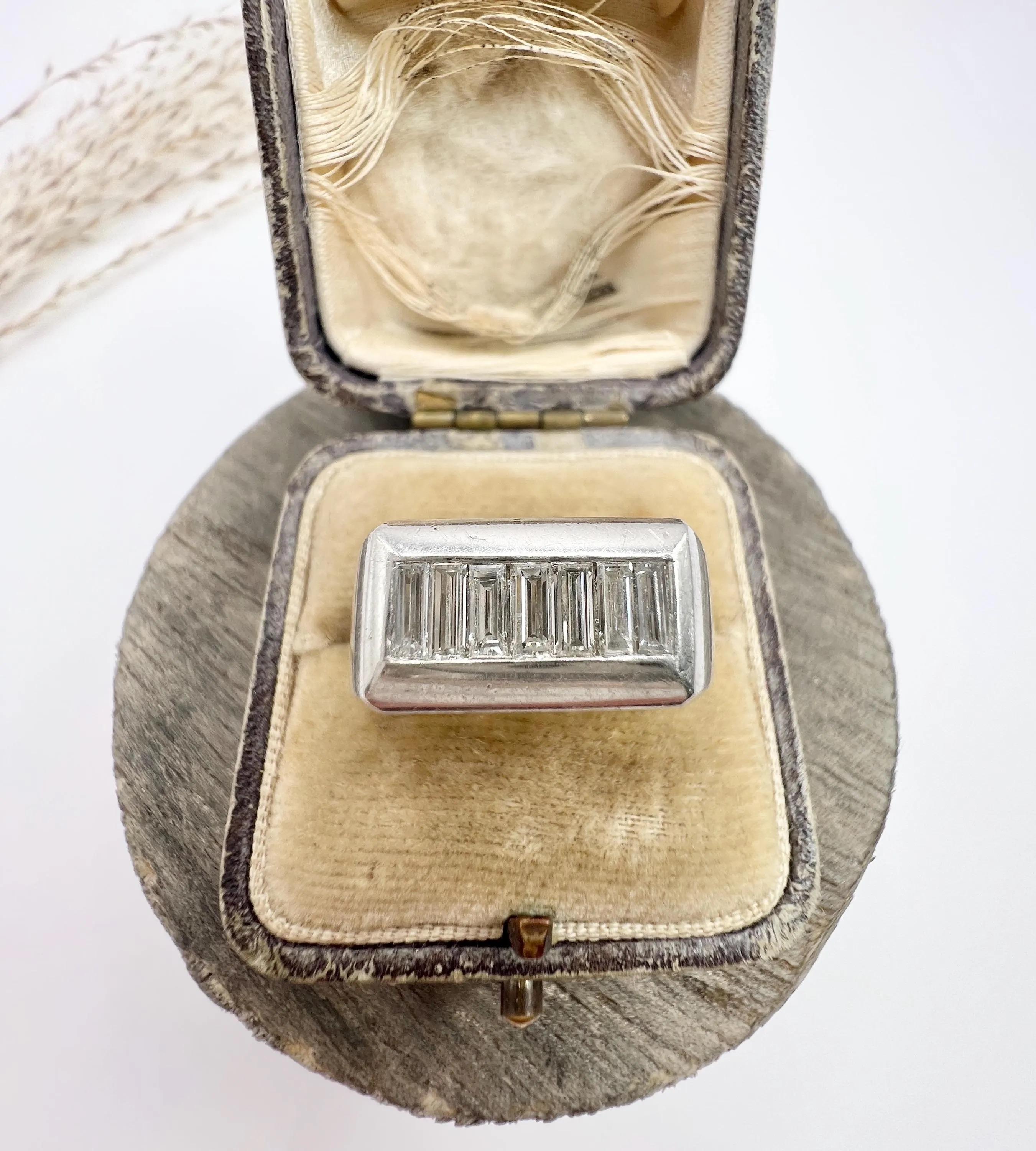 Vintage 1940s Platinum, Rectangular Baguette Diamond Tank Ring For Sale 5