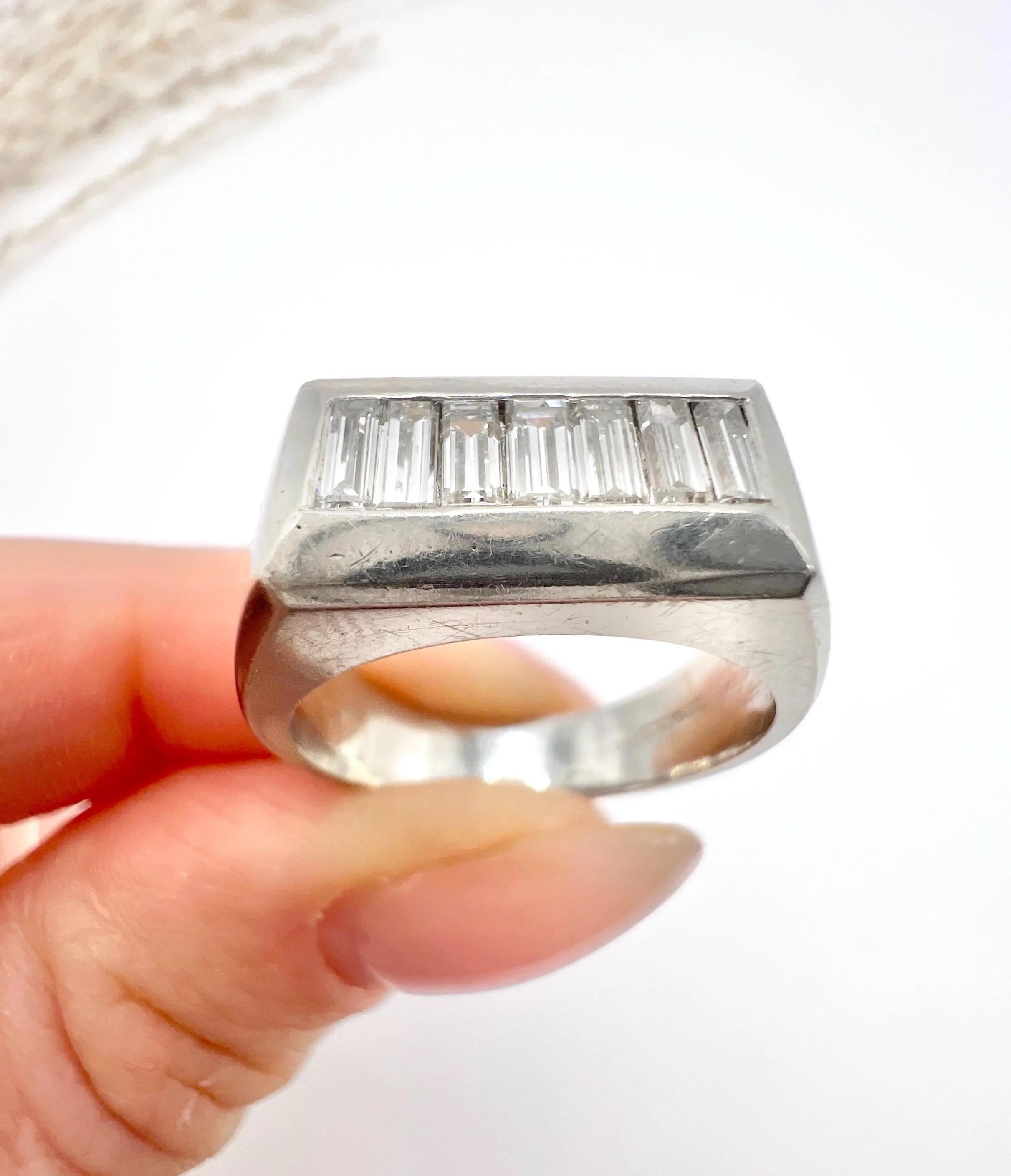 Vintage 1940s Platinum, Rectangular Baguette Diamond Tank Ring For Sale 2