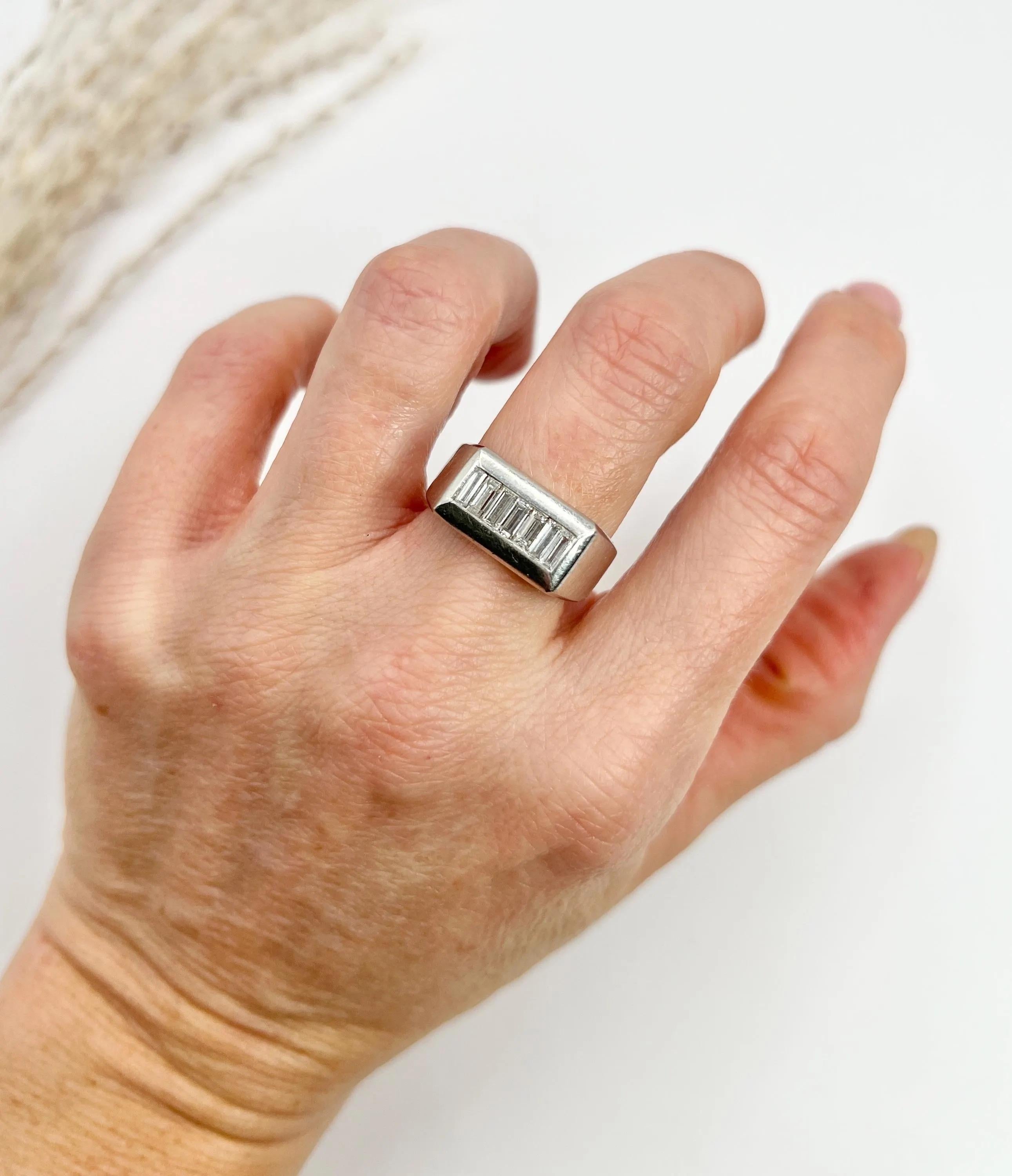 Vintage 1940s Platinum, Rectangular Baguette Diamond Tank Ring For Sale 3