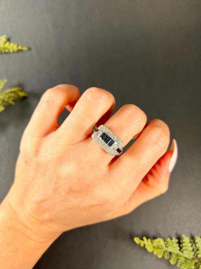 Vintage 1940s Platinum, Sapphire & Diamond Cocktail Ring For Sale 1