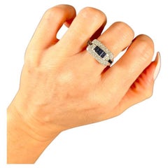 Bague cocktail vintage des années 1940, saphirs et diamants